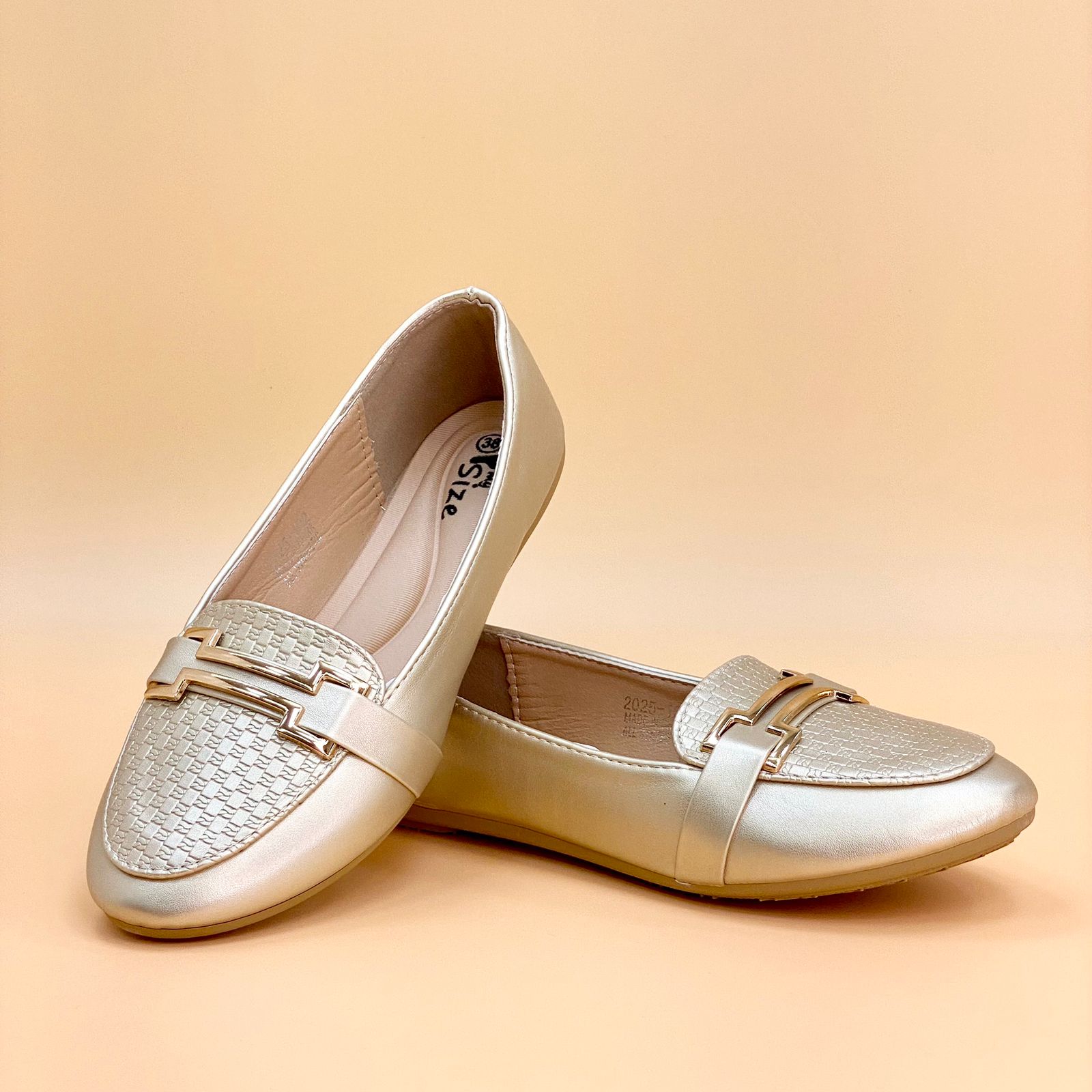 W822 WOMEN SALE
