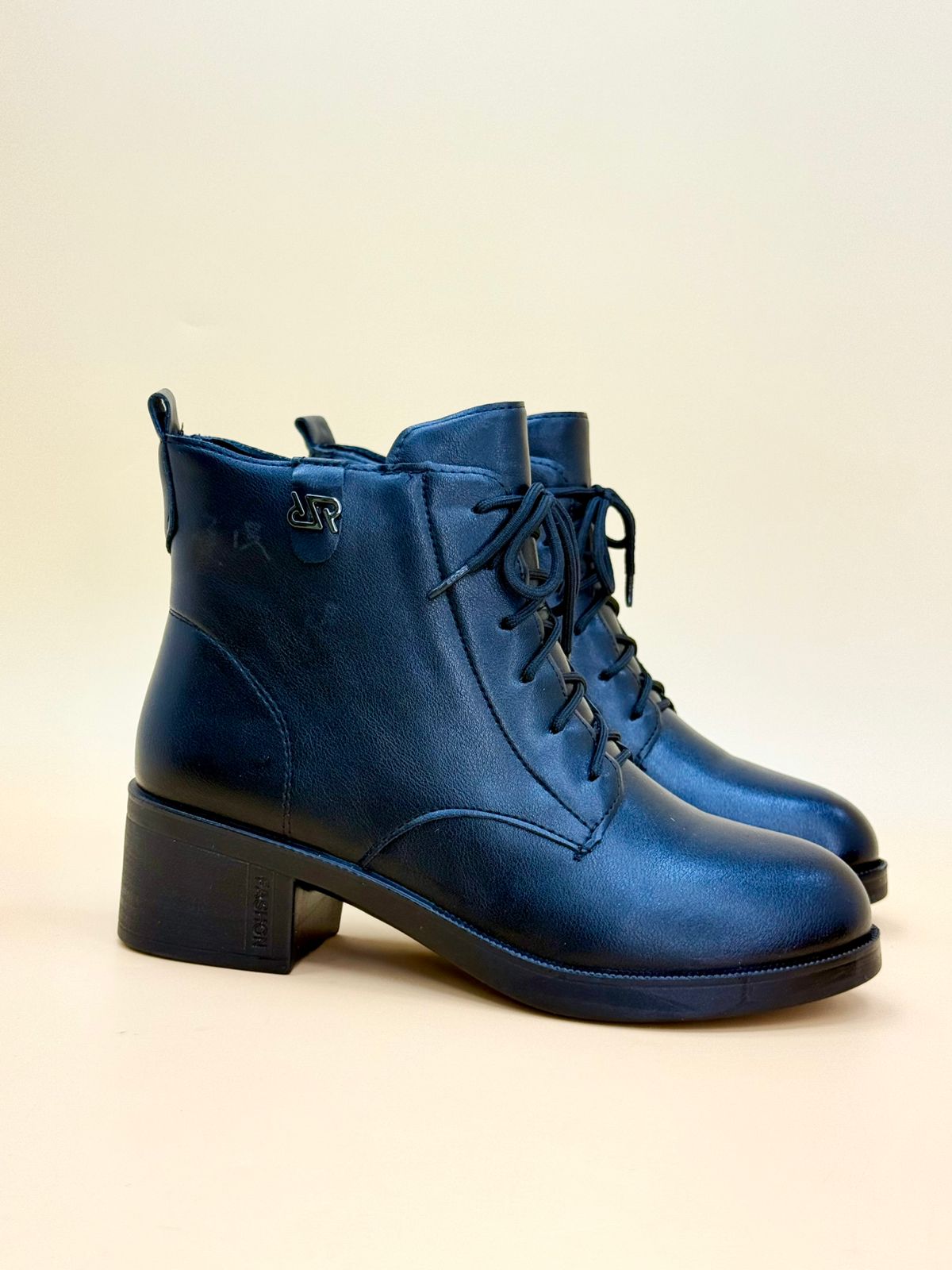 WOMEN SHOSE WW105