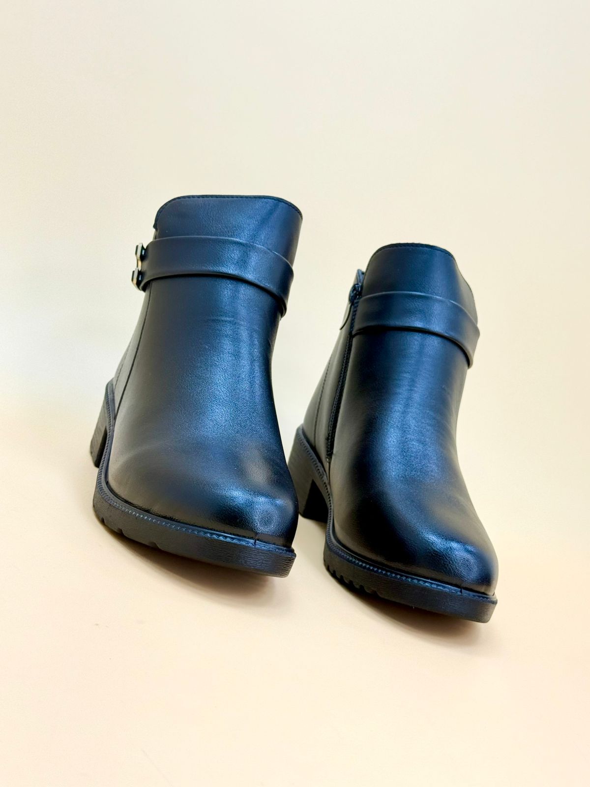 WOMEN SHOSE WW106