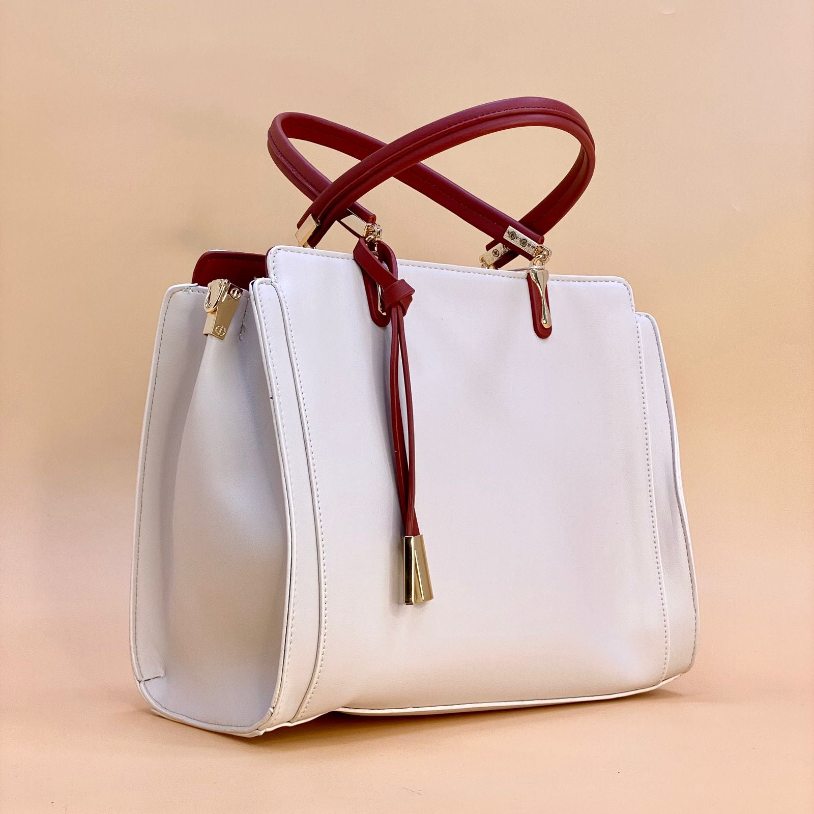 NEW 2023 , WOMEN HANDBAGS B490