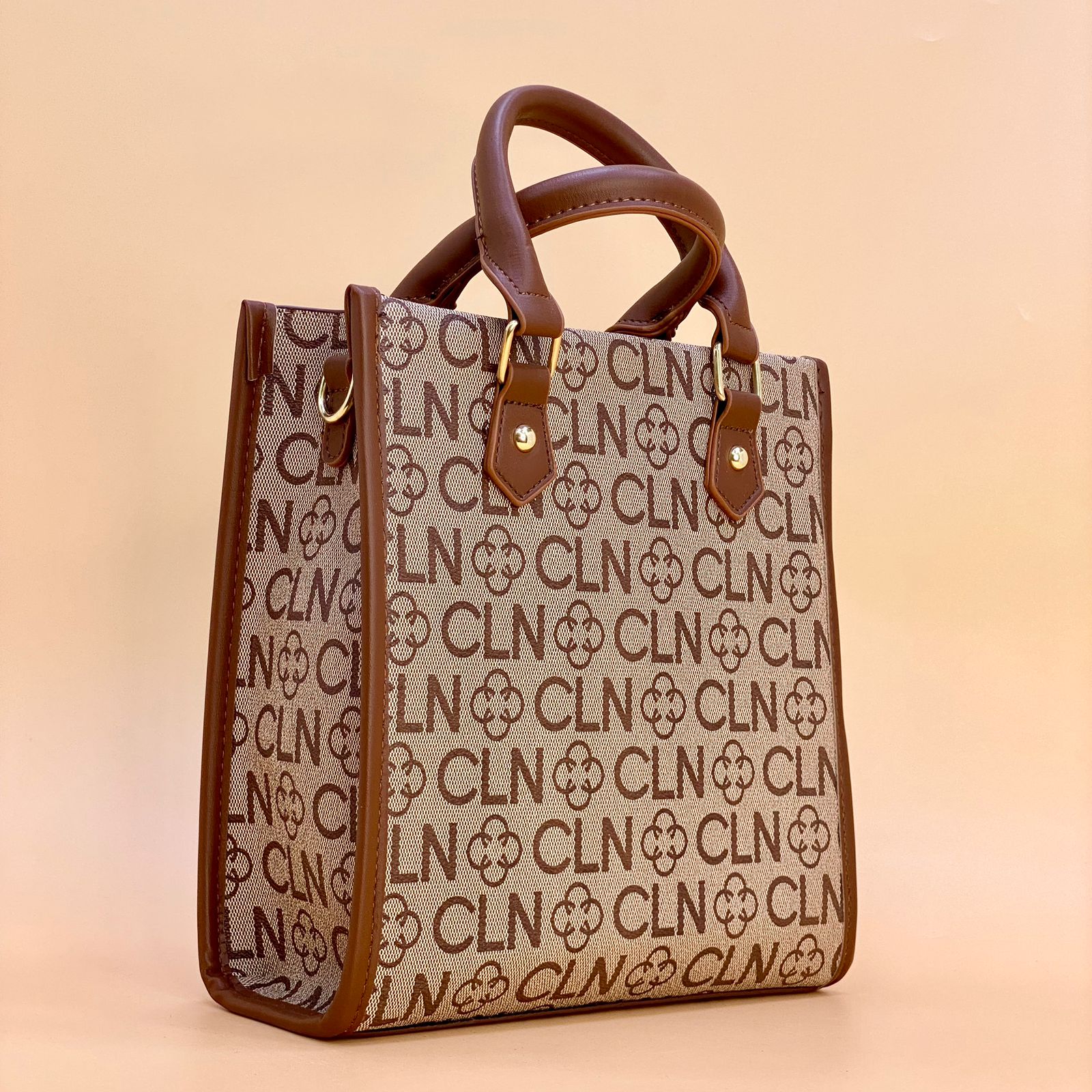 NEW 2023 , WOMEN HANDBAGS B486