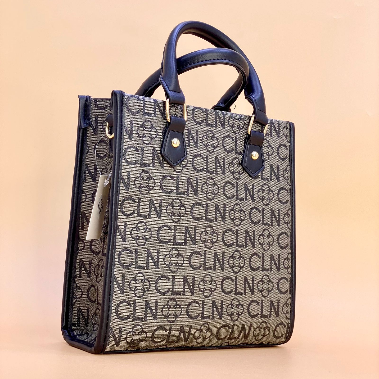 NEW 2023 , WOMEN HANDBAGS B486