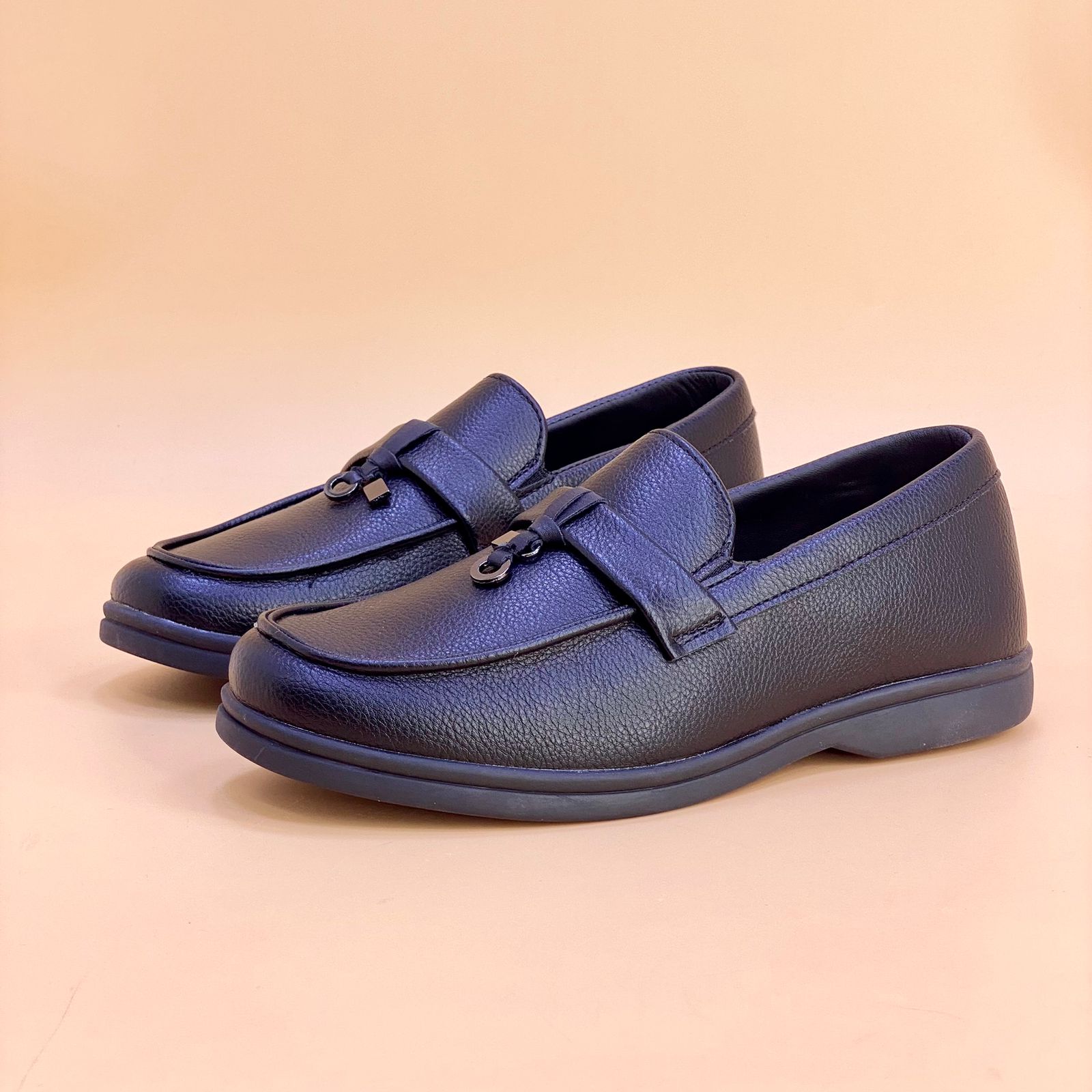 NEW , KIDS SHOES K32 SIZE FROM 36 TO 41