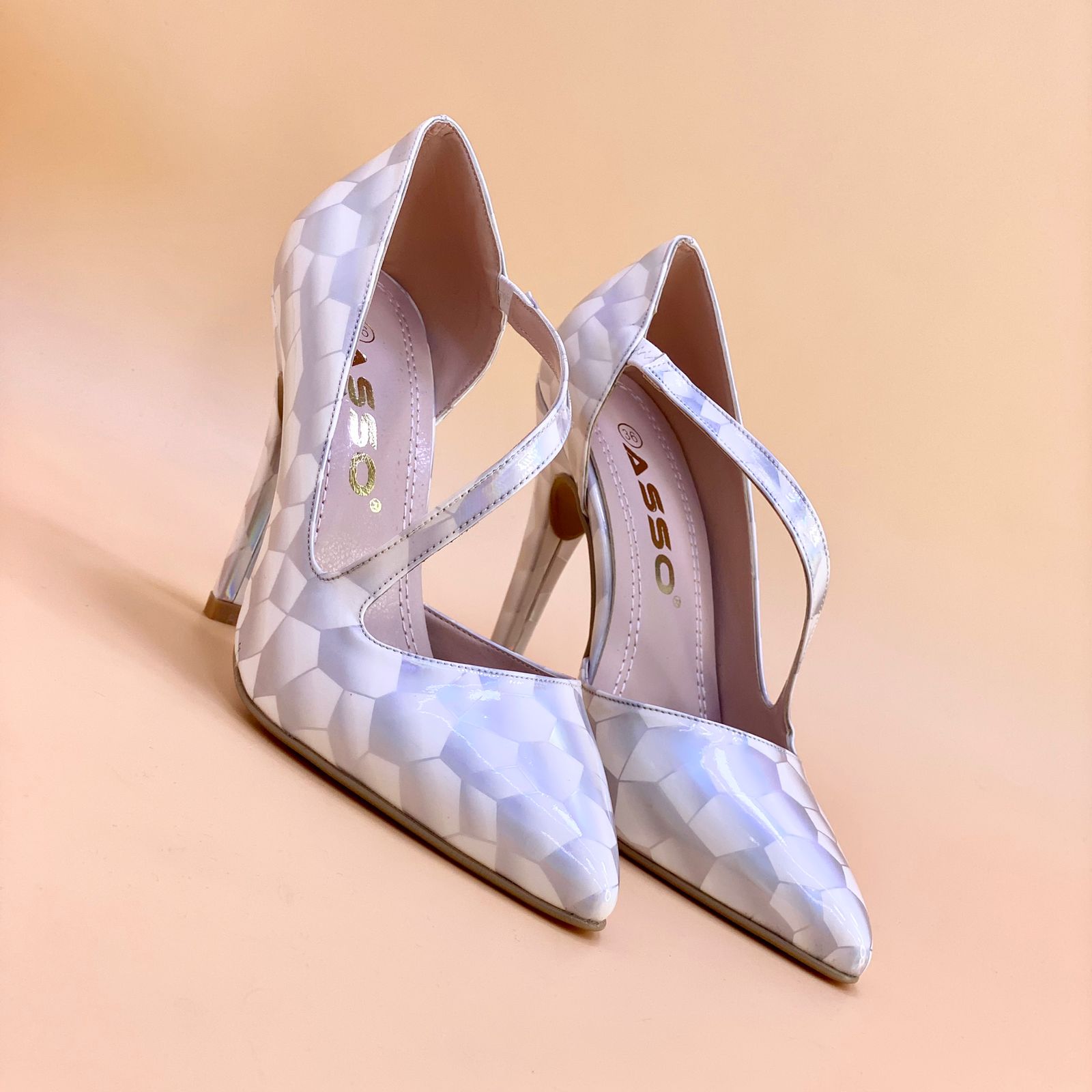 W490 WOMEN SALE