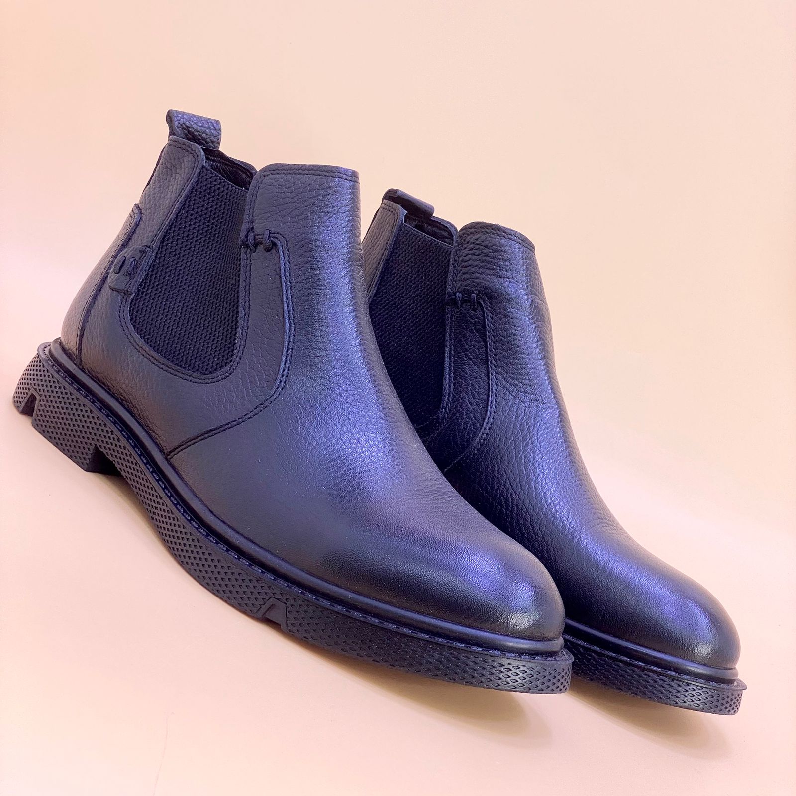 NEW , MADE IN TURKEY GENUINE LEATHER MEN BOOTS M275