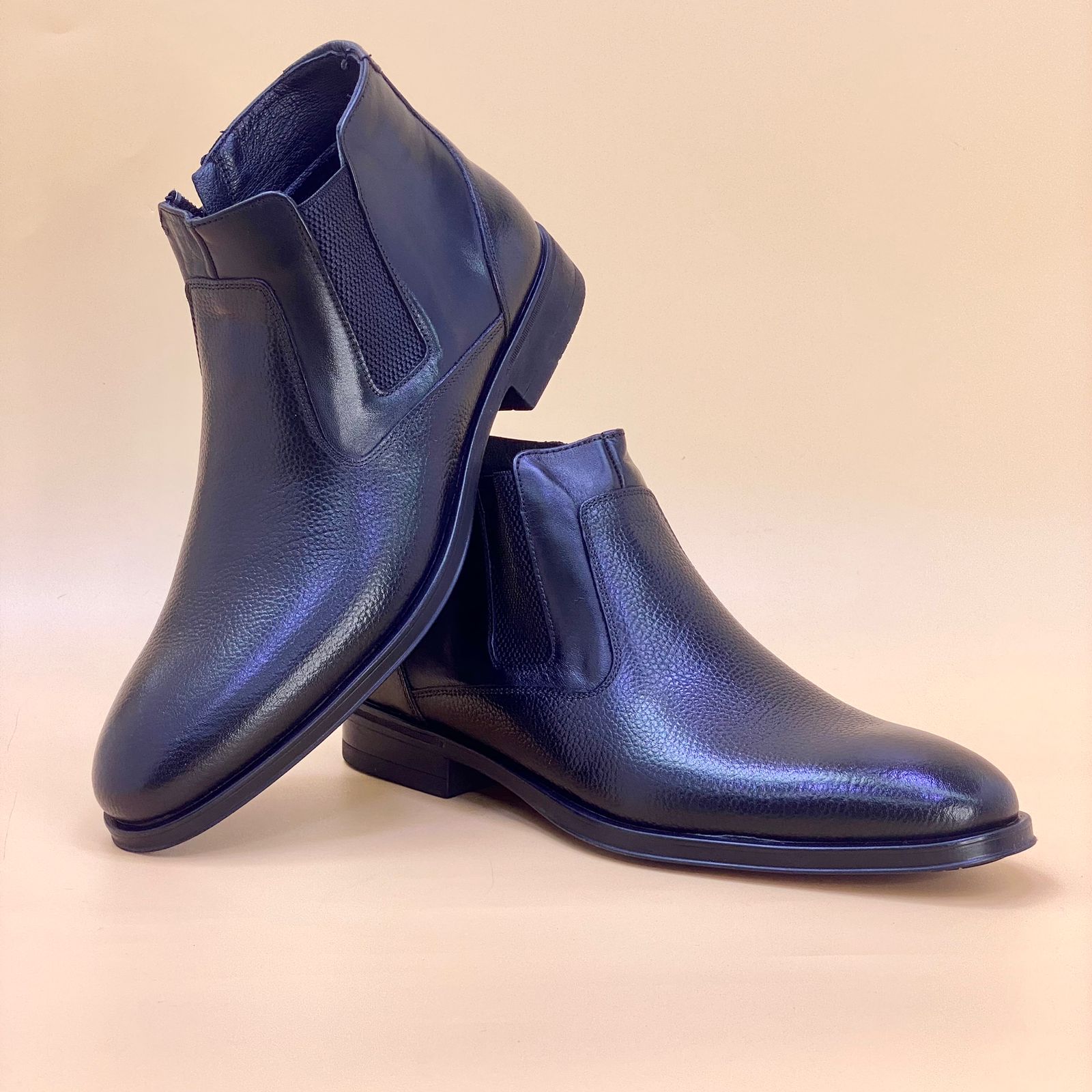 NEW , MADE IN TURKEY GENUINE LEATHER MEN BOOTS M226