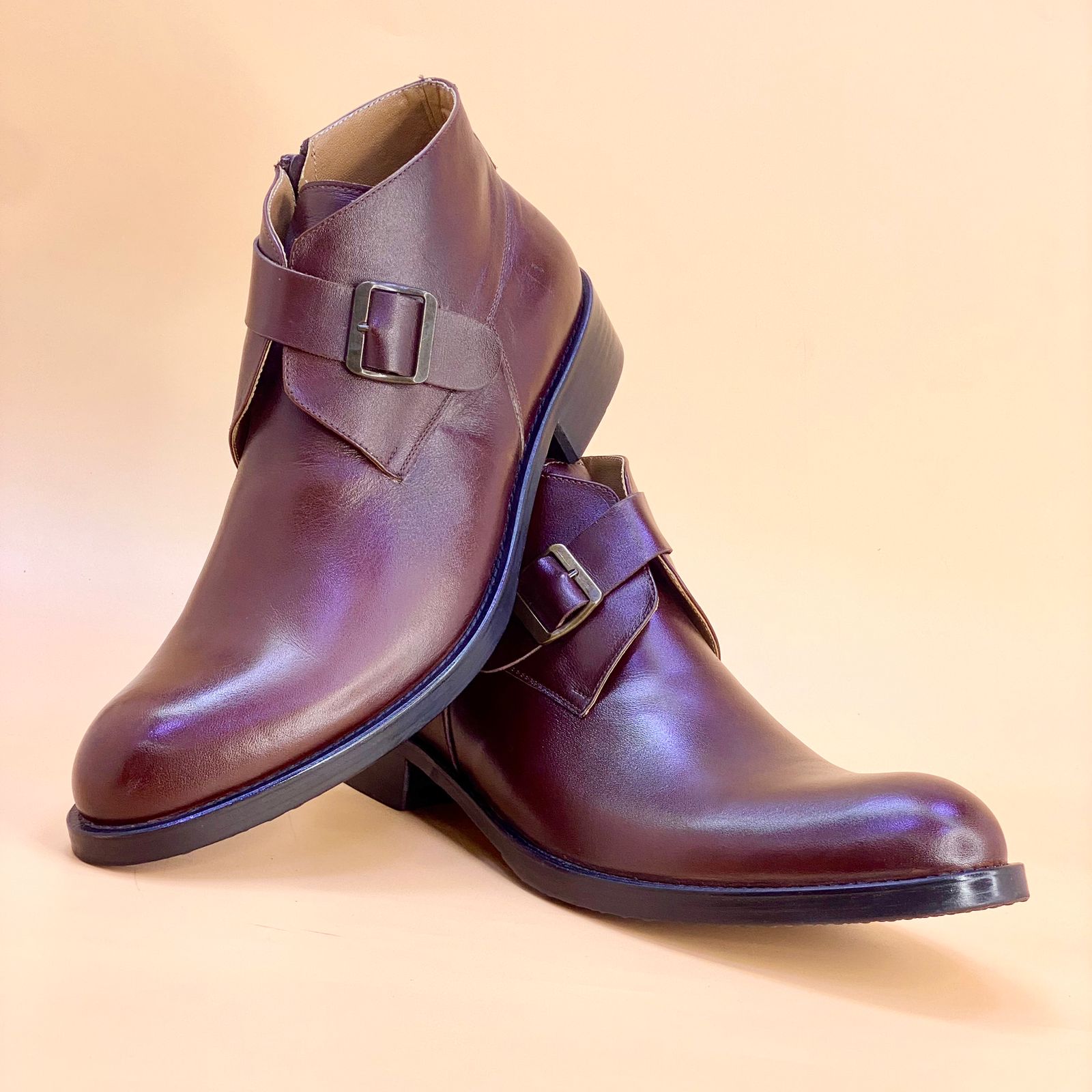 NEW , MEN BOOTS MADE IN TURKEY M428