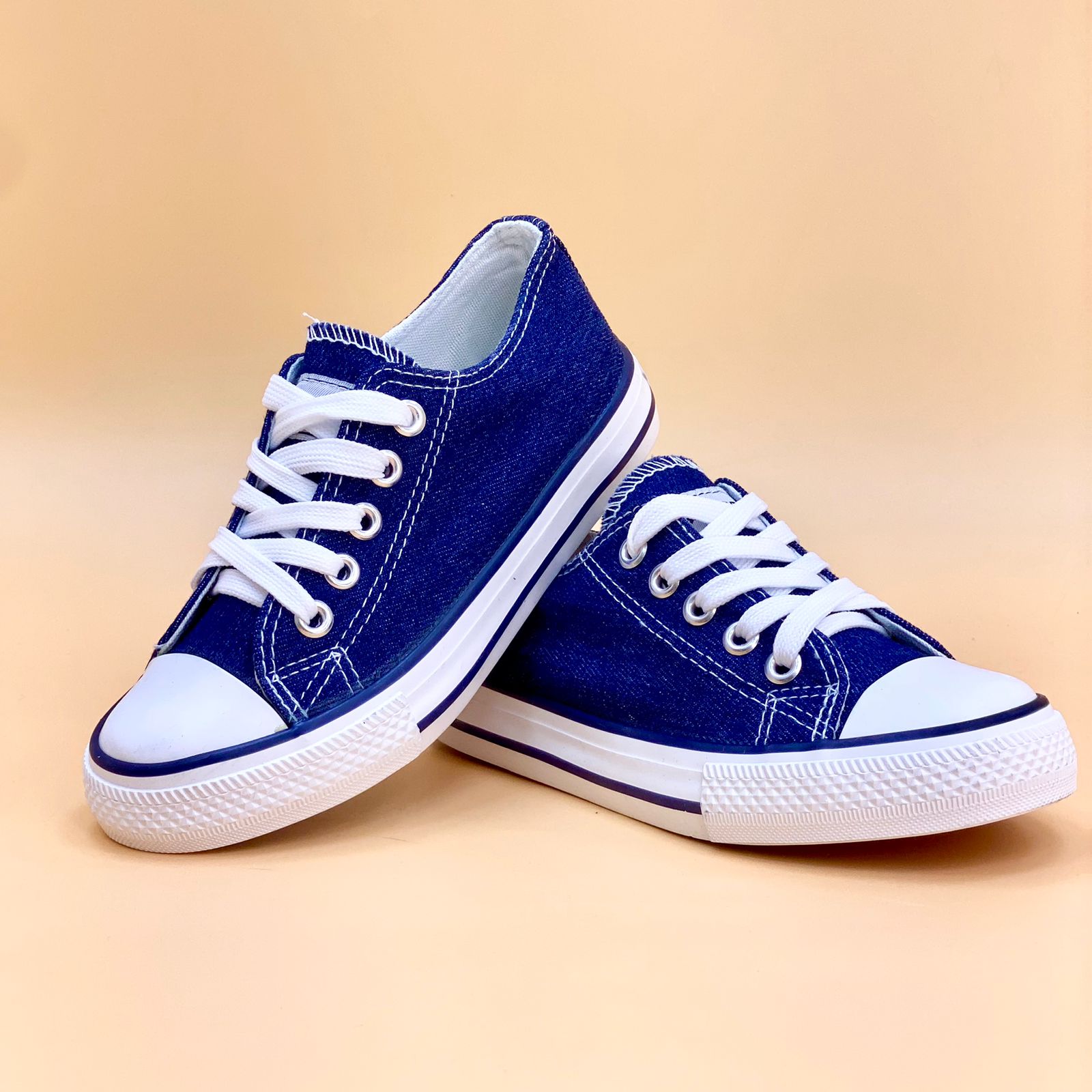 NEW , KIDS SHOES K777 SIZE 31-36