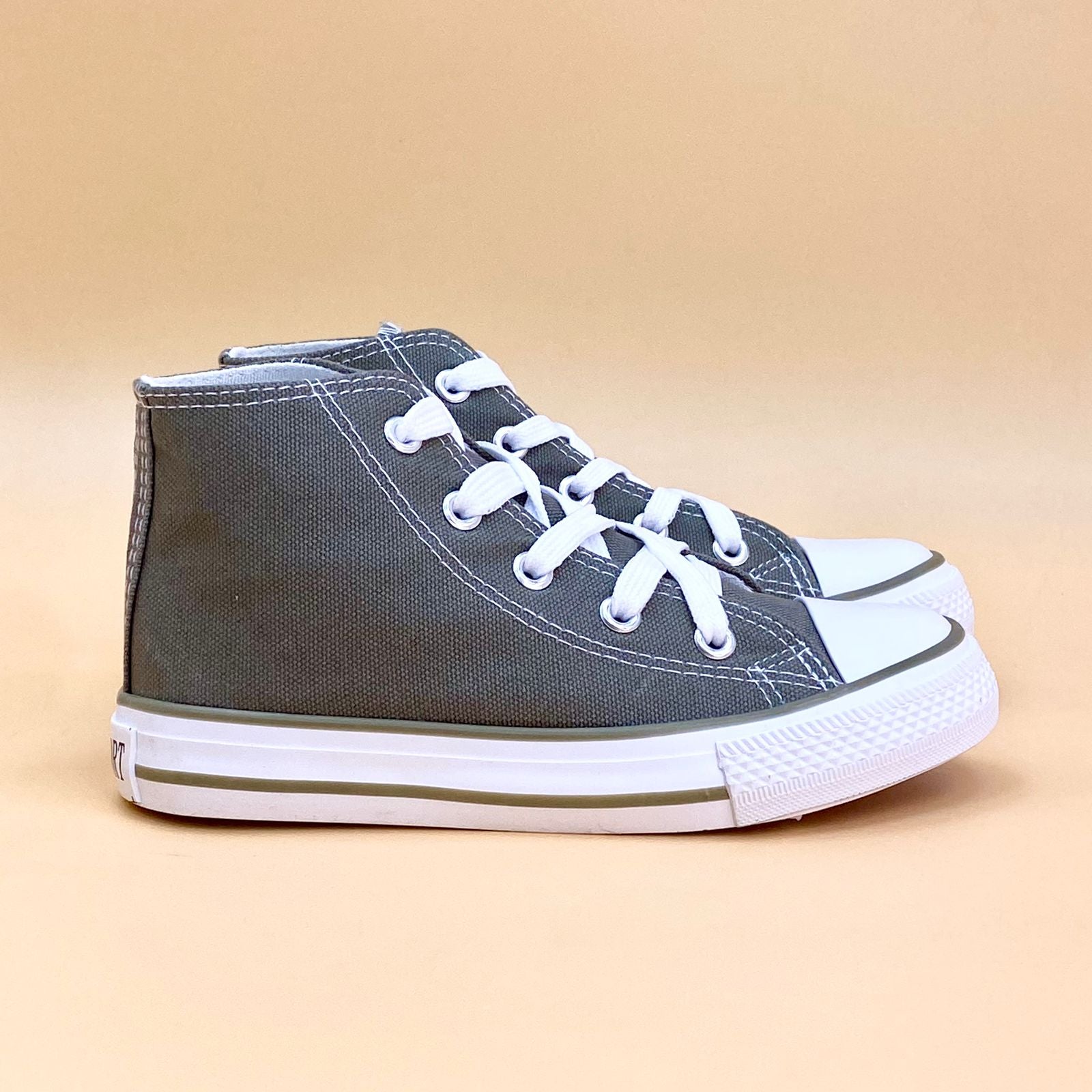 NEW , KIDS SHOES HIGH NECK K77777 SIZE 31-36