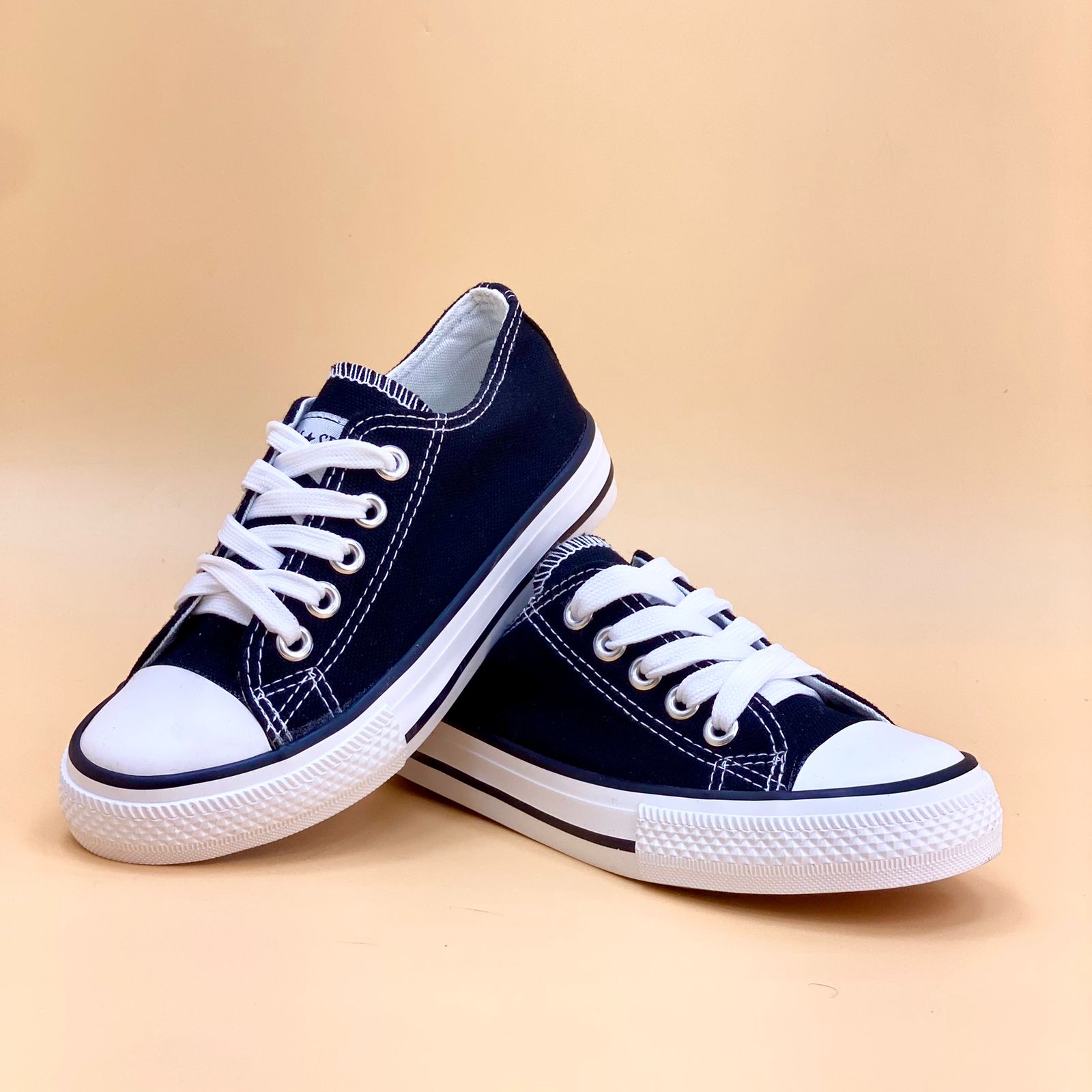 NEW , KIDS SHOES K777 SIZE 31-36