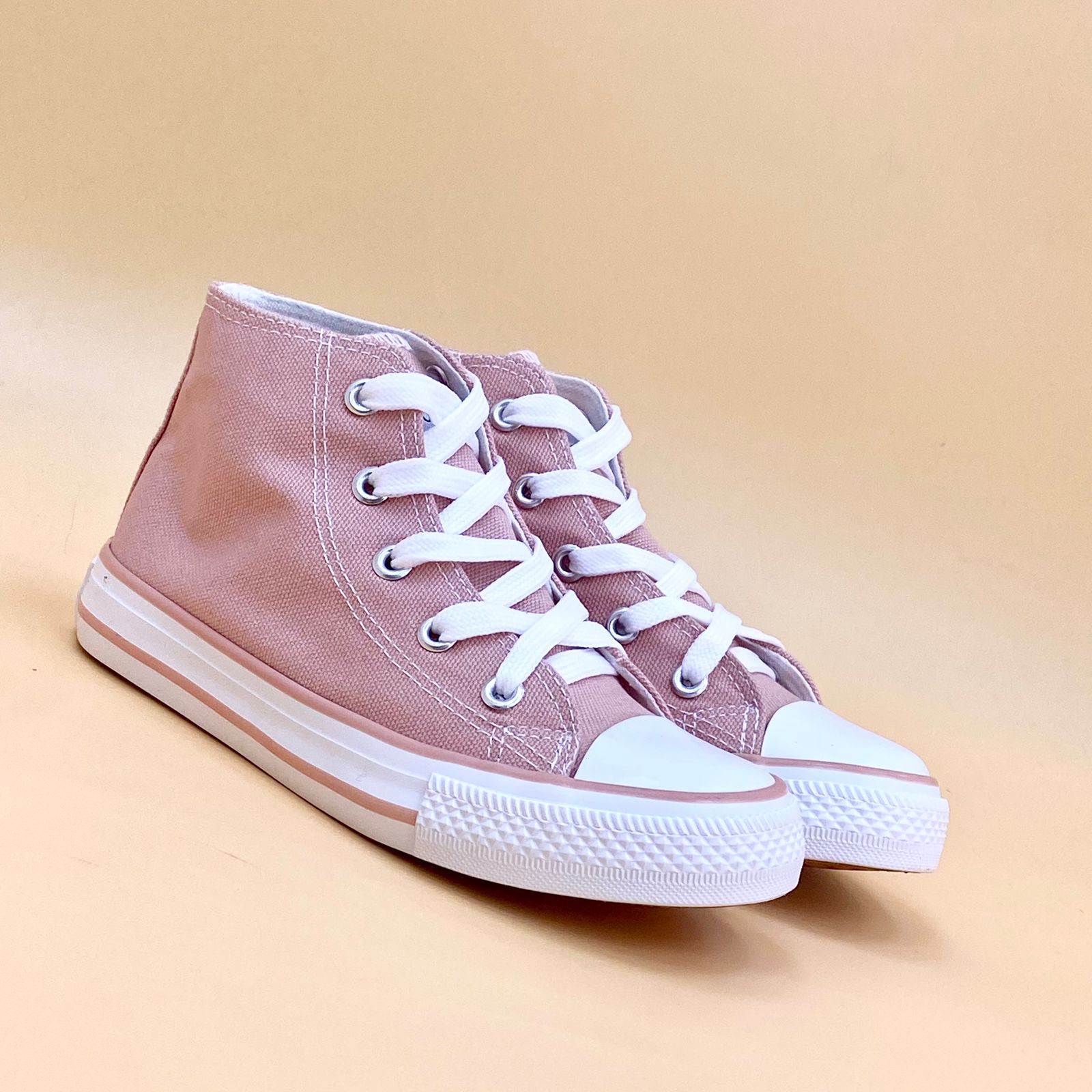 NEW , KIDS SHOES HIGH NECK K77777 SIZE 31-36