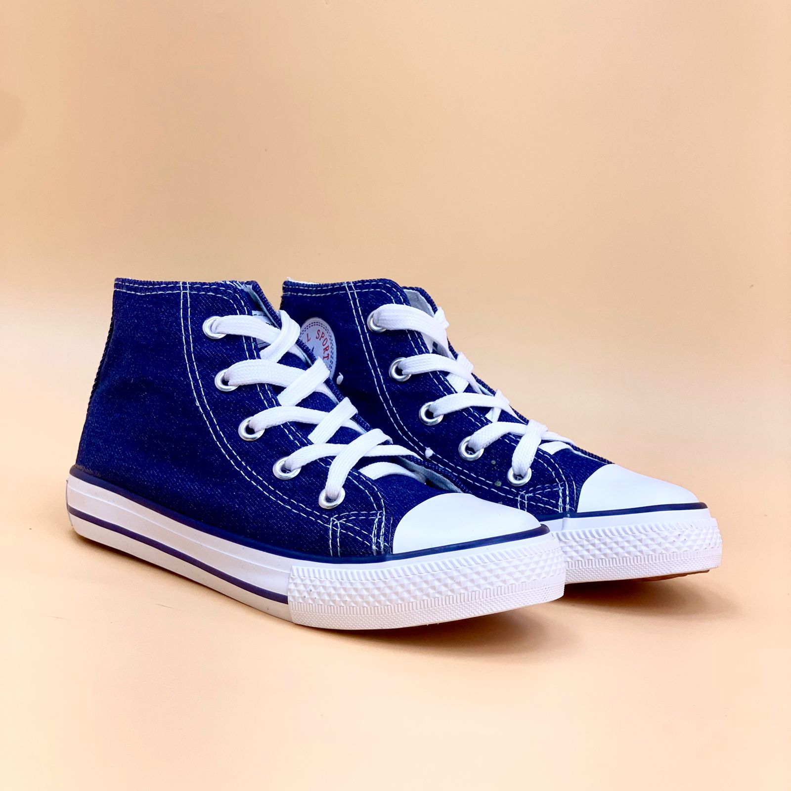 NEW , KIDS SHOES HIGH NECK K77777 SIZE 31-36