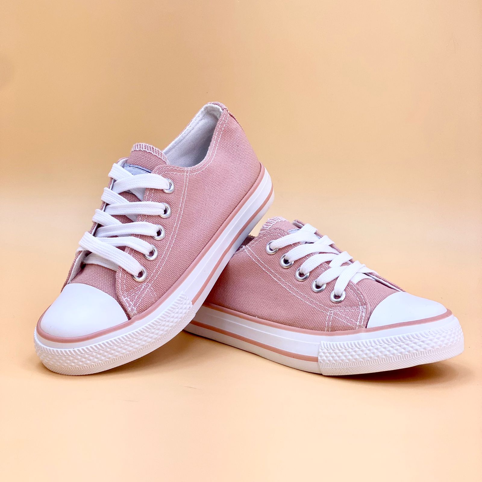 NEW , KIDS SHOES K777 SIZE 31-36