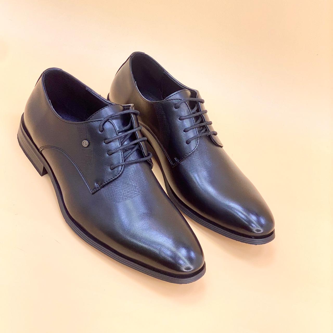 NEW , MEN SHOES M901 , MADE IN CHINA