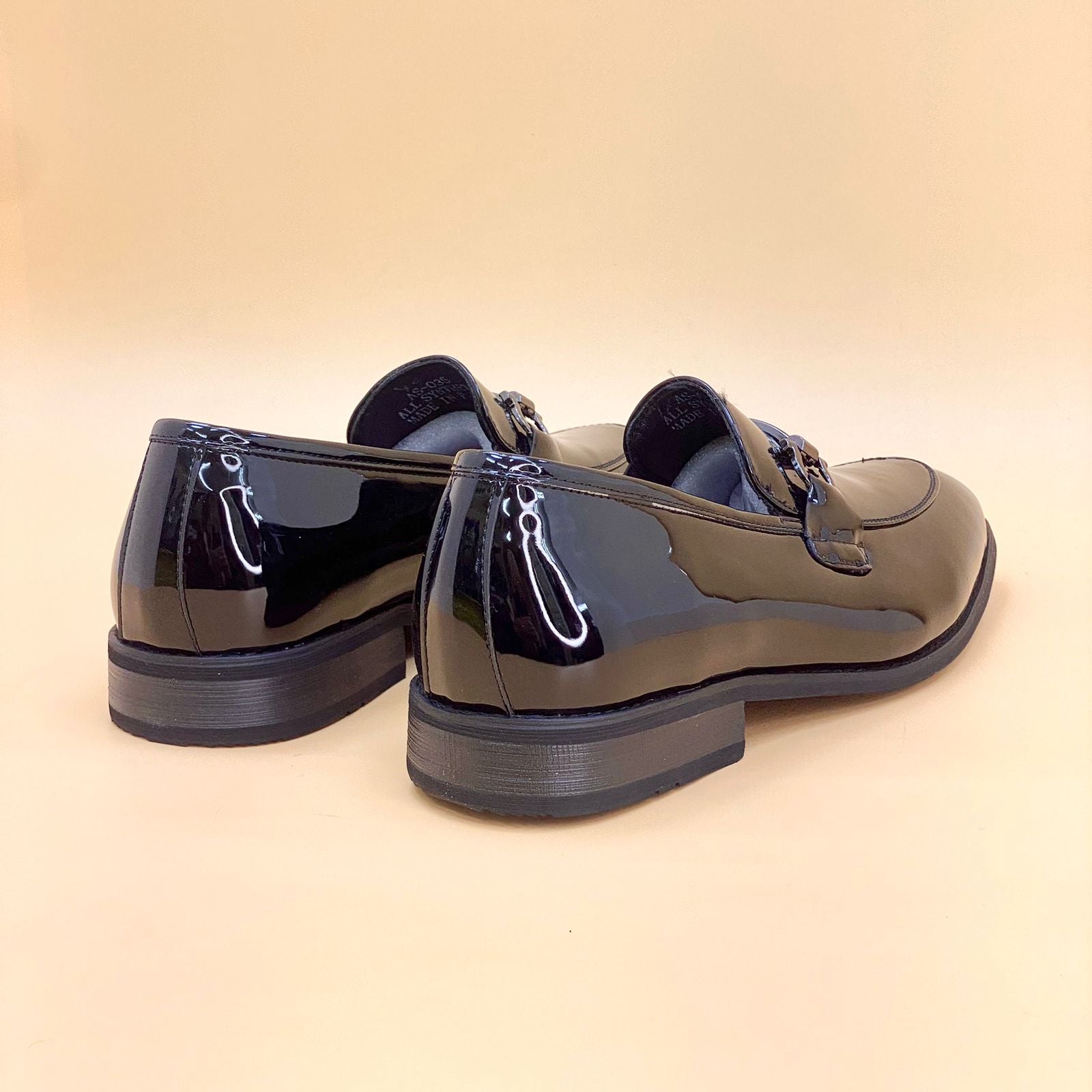 NEW , MEN SHOES M897 , MADE IN CHINA