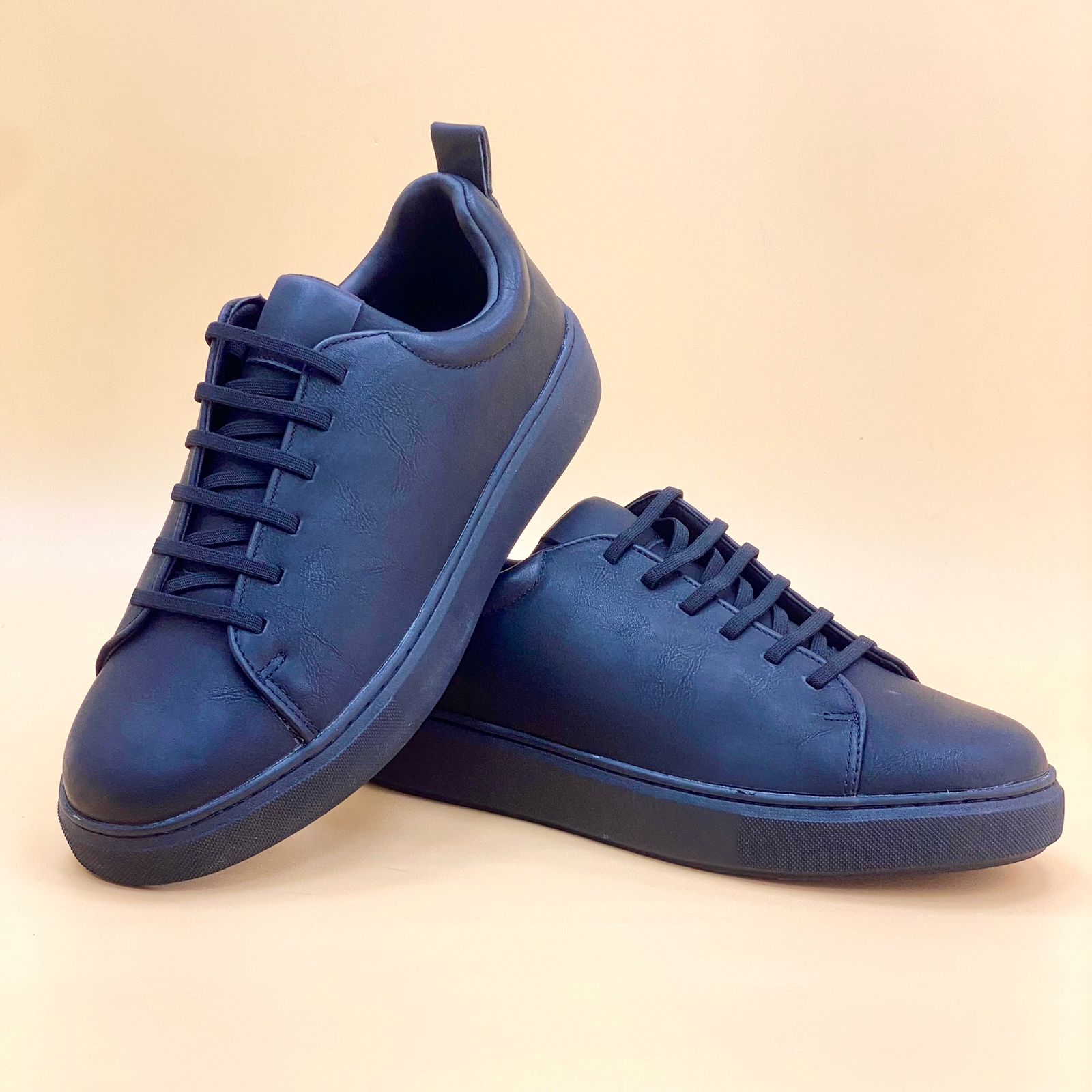NEW , MEN SHOES M915, MADE IN CHINA