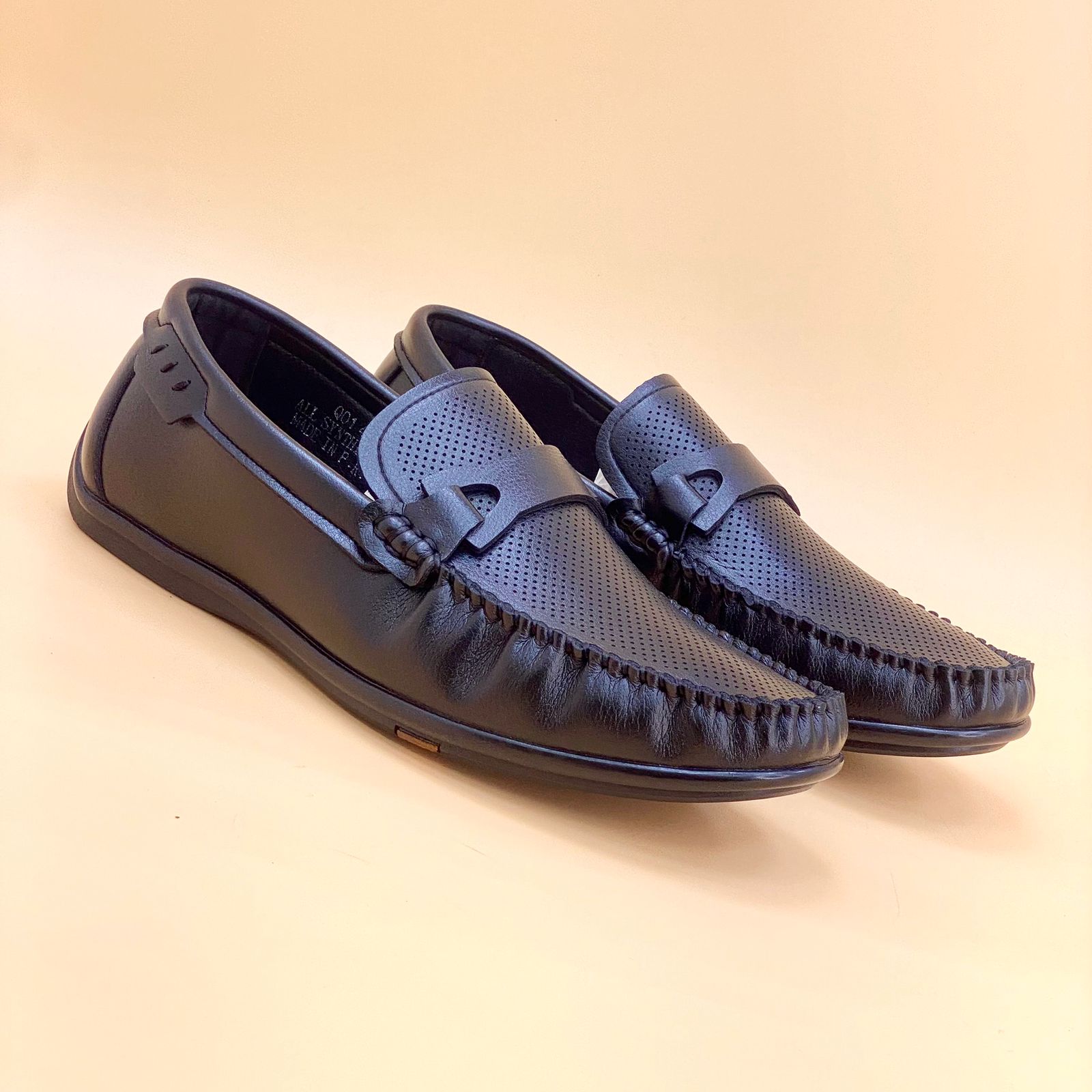 NEW , MEN SHOES M909, MADE IN CHINA