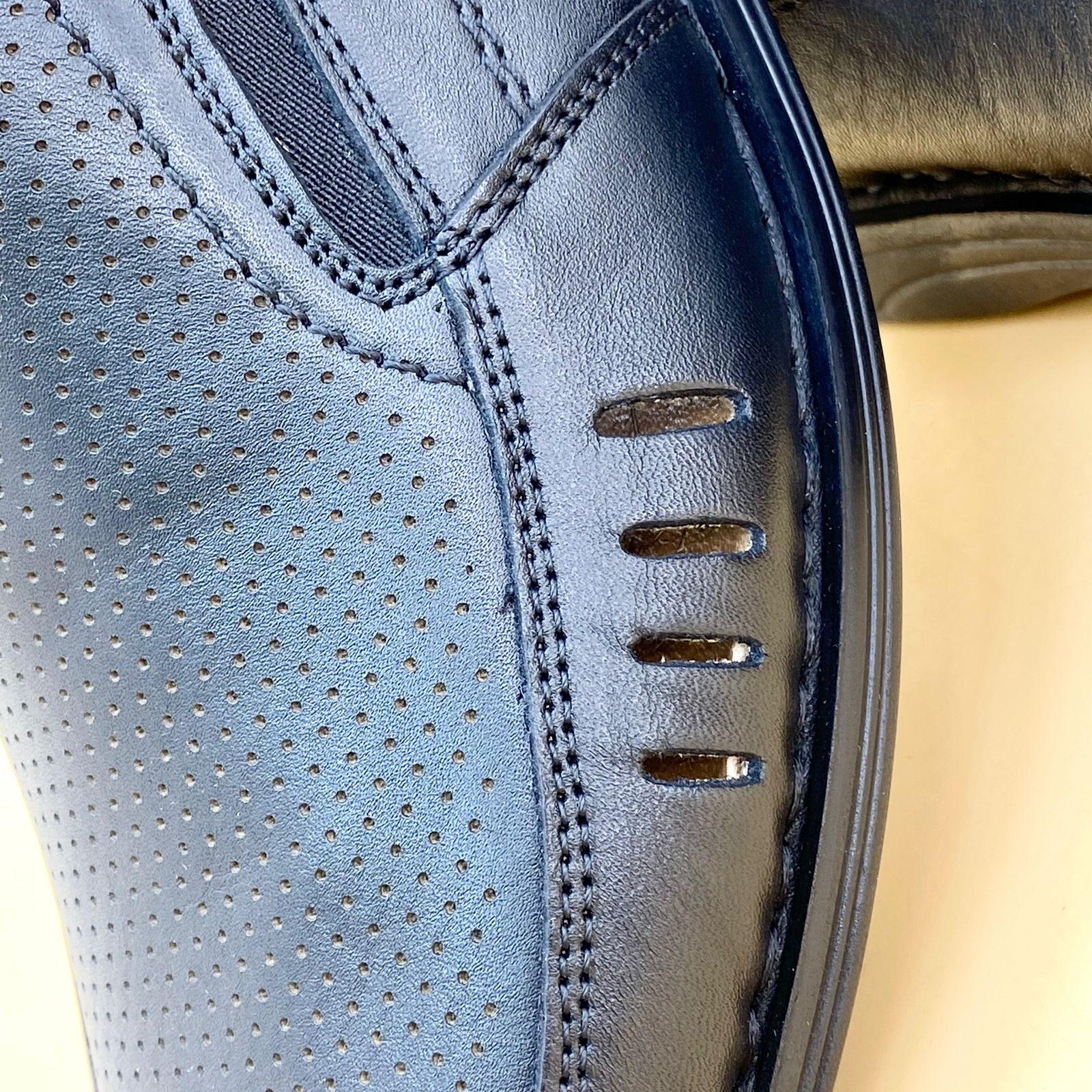 NEW , MADE IN TURKEY GENUINE LEATHER MEN SHOES M882