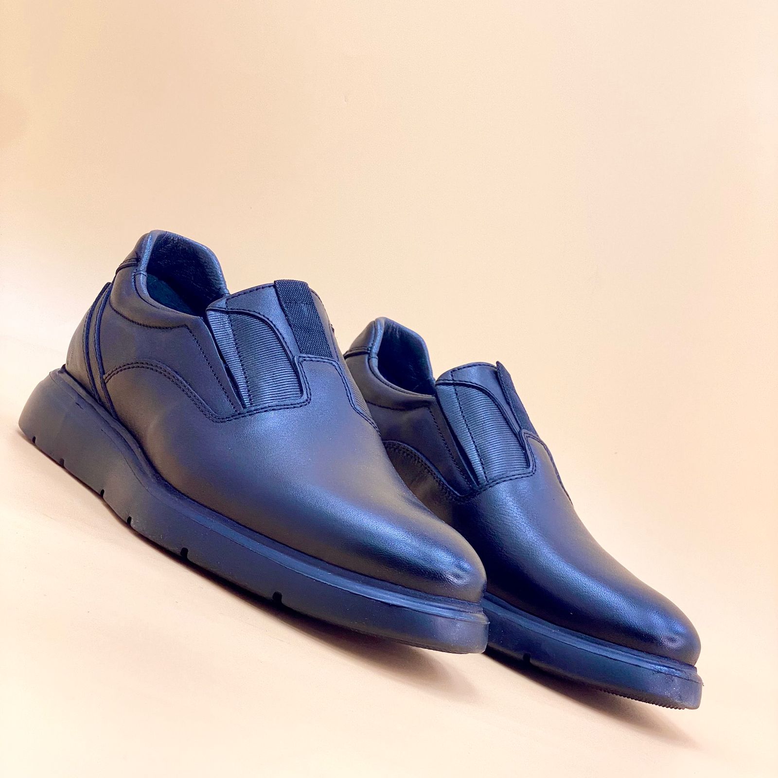 NEW , MADE IN TURKEY GENUINE LEATHER MEN SHOES M885