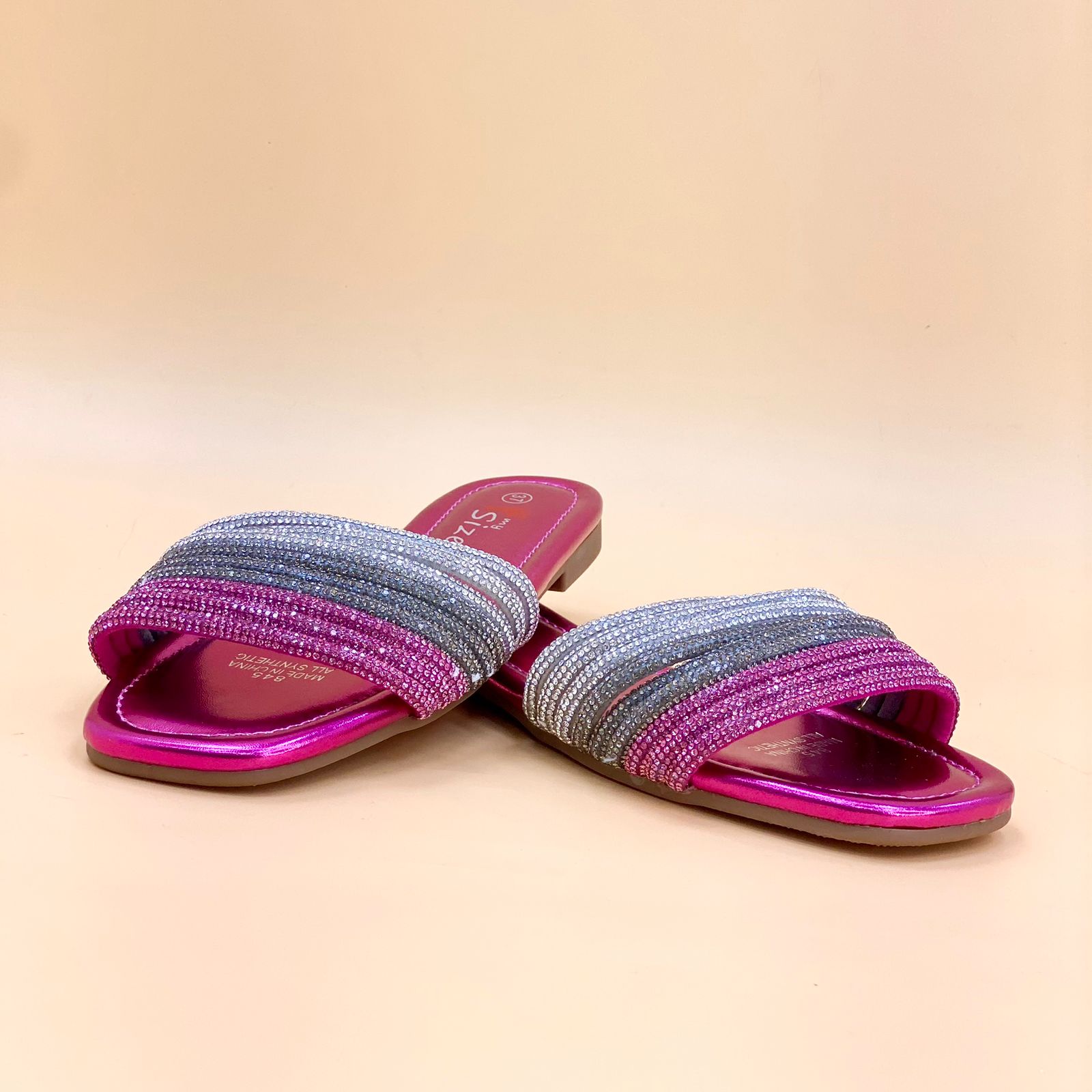 NEW , WOMEN SLIPPERS S13