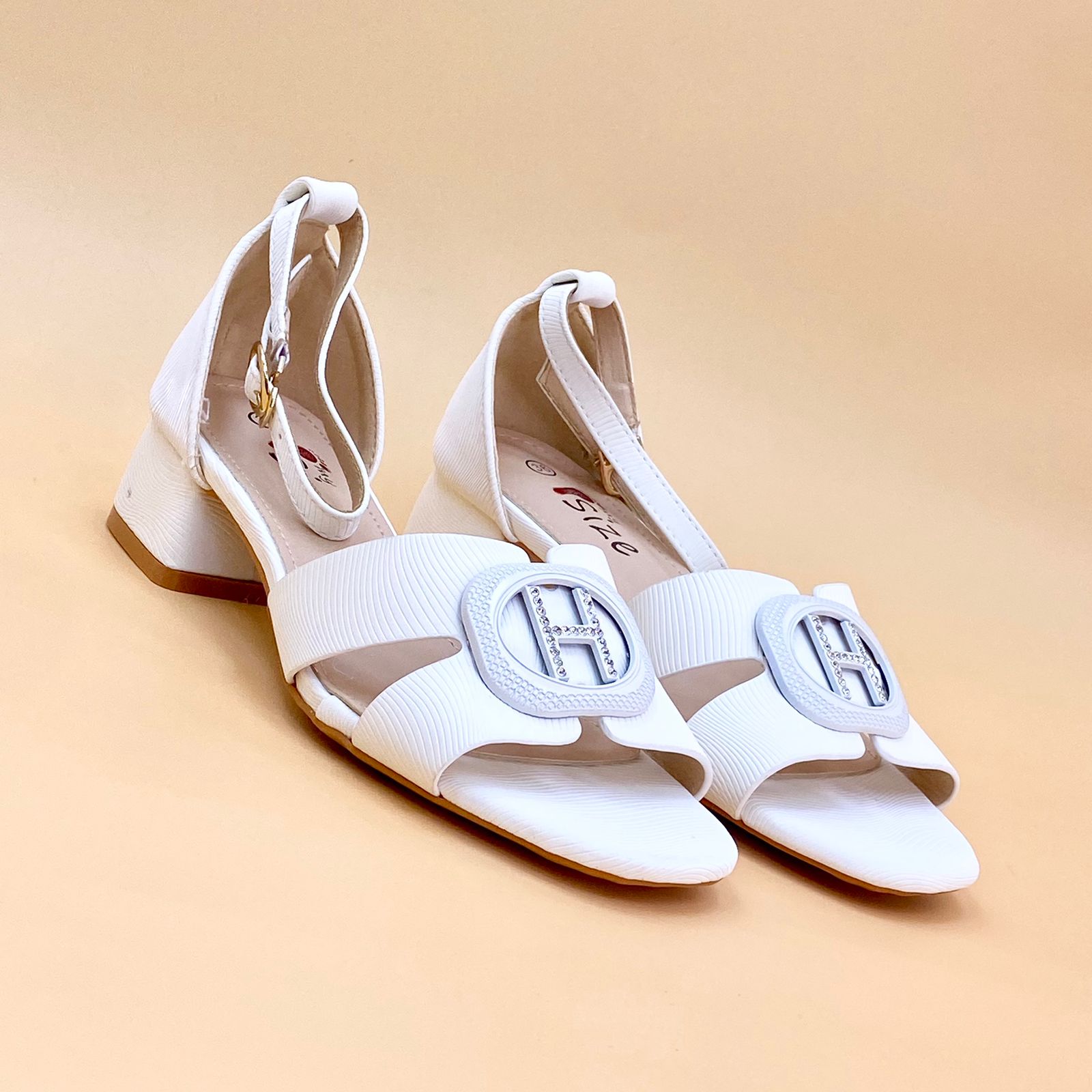 NEW , WOMEN SHOES HEELS W376