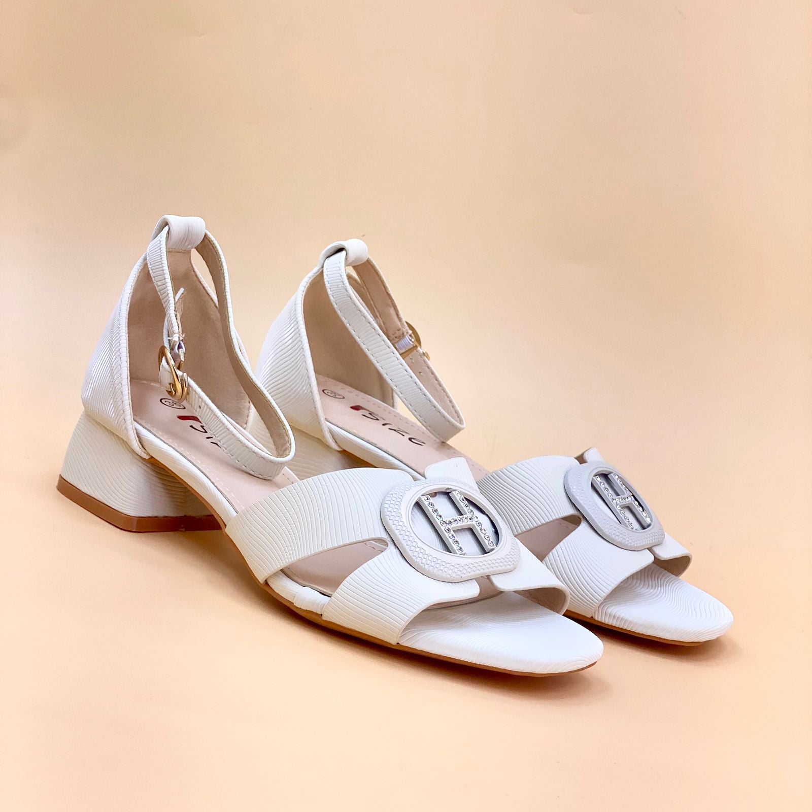 NEW , WOMEN SHOES HEELS W376