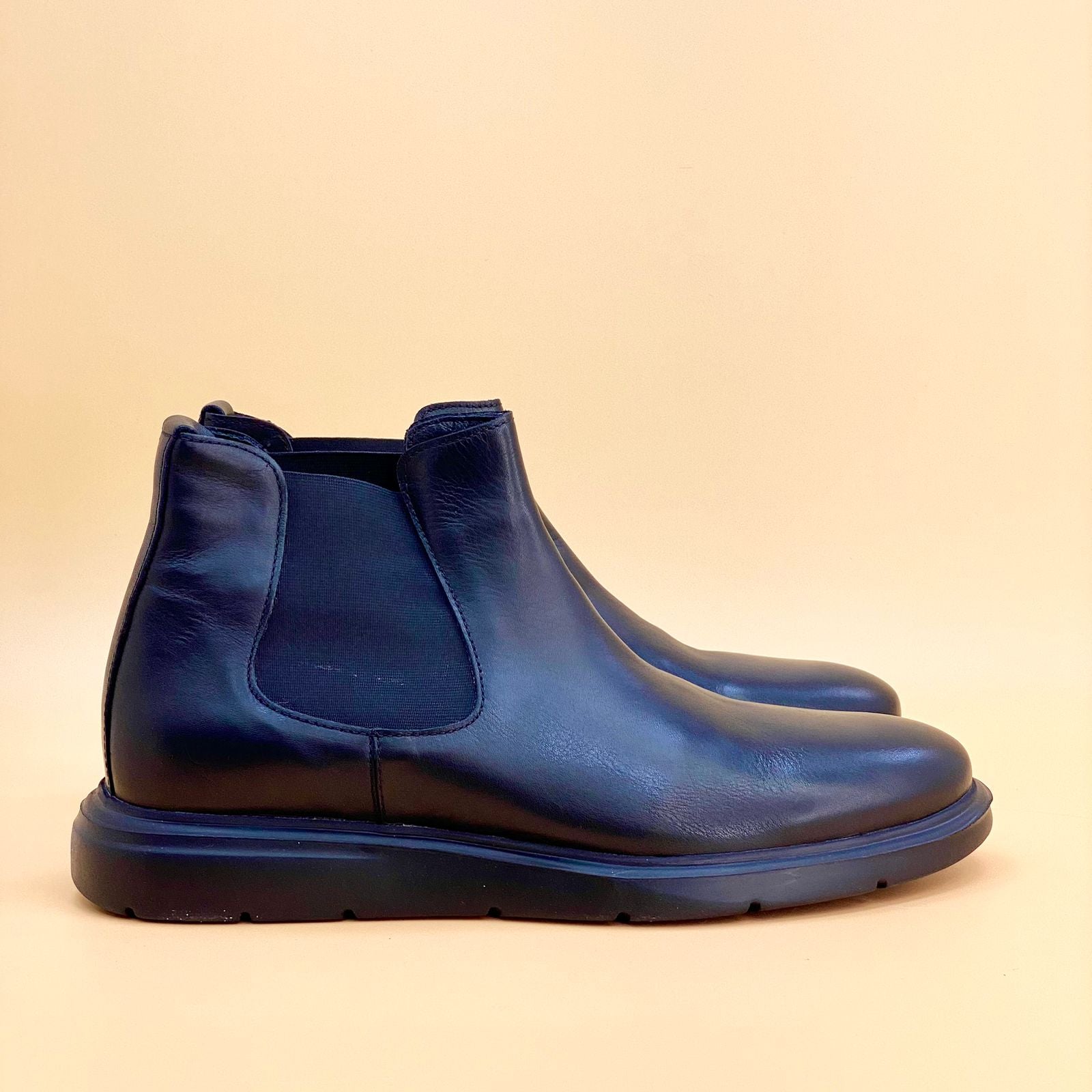 NEW , MADE IN TURKEY GENUINE LEATHER MEN BOOTS M27