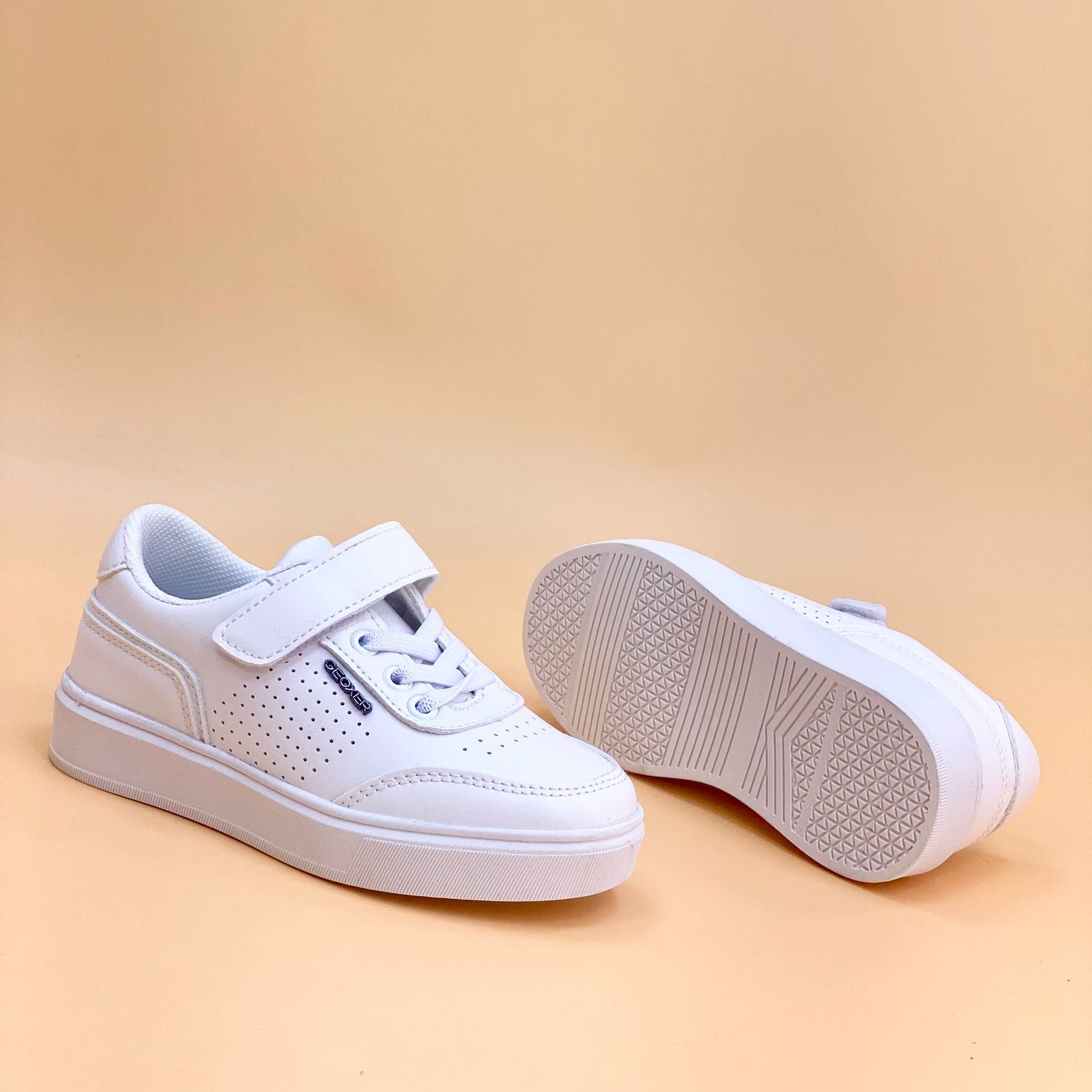 NEW , KIDS SHOES SIZE FROM 25 TO 36 K93