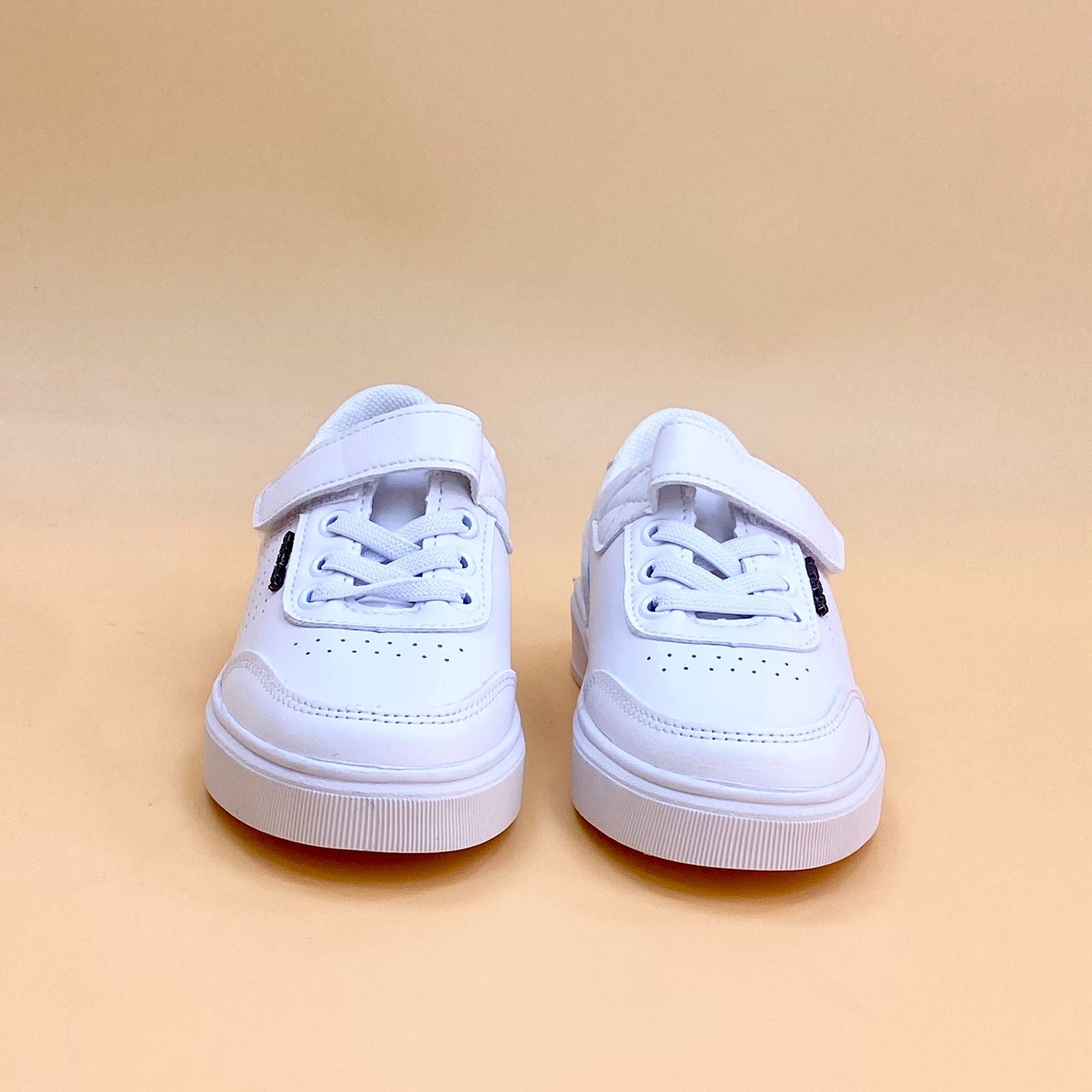 NEW , KIDS SHOES SIZE FROM 25 TO 36 K93
