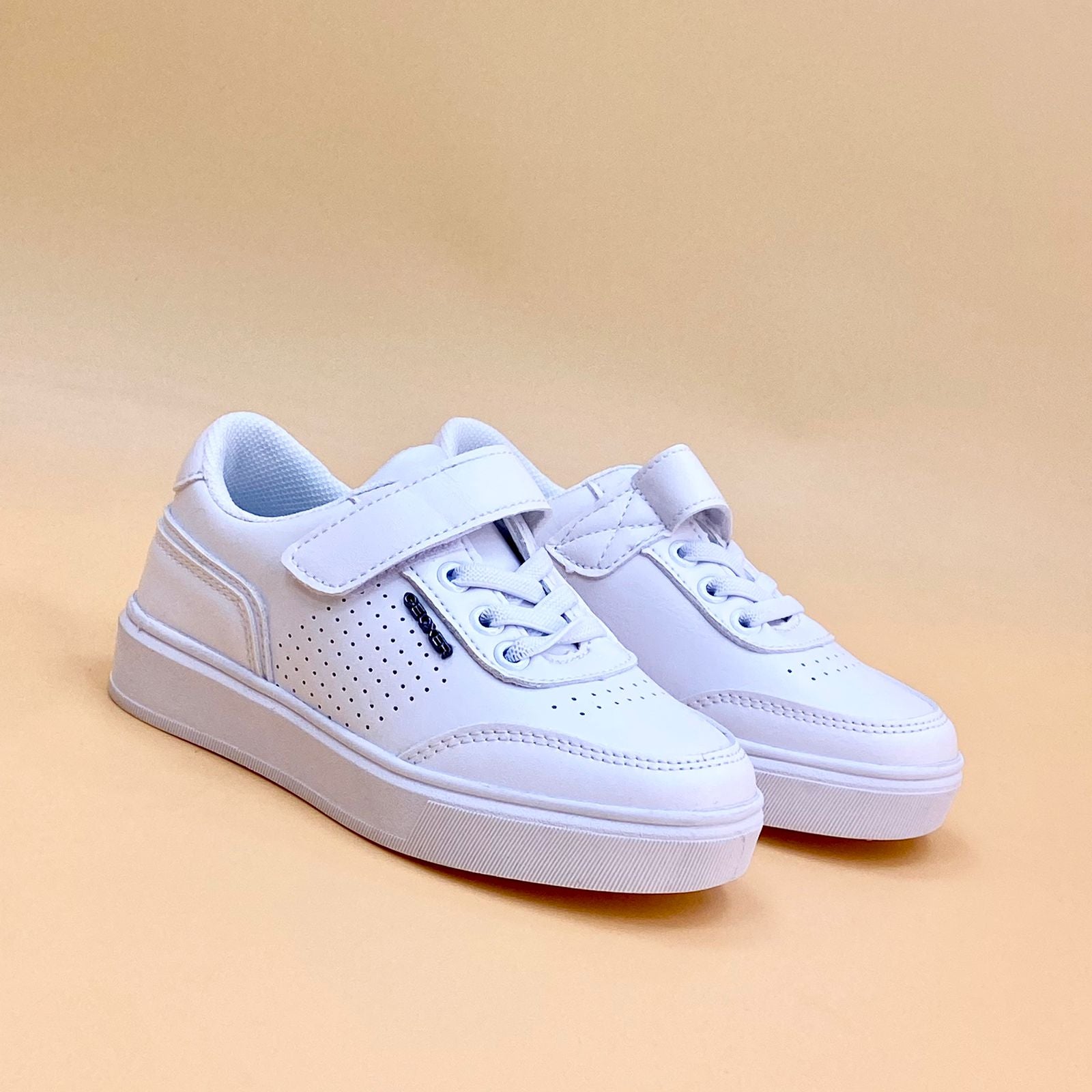 NEW , KIDS SHOES SIZE FROM 25 TO 36 K93