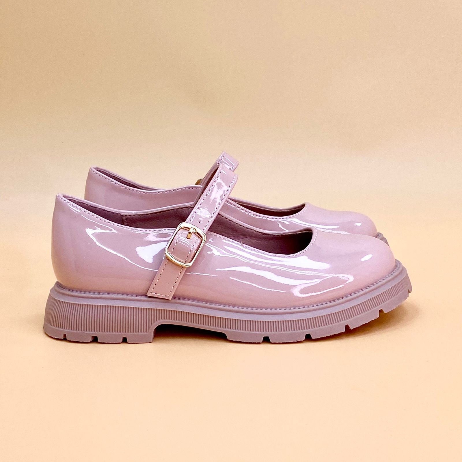 NEW , KIDS SHOES SIZE FROM 25 TO 36 K103