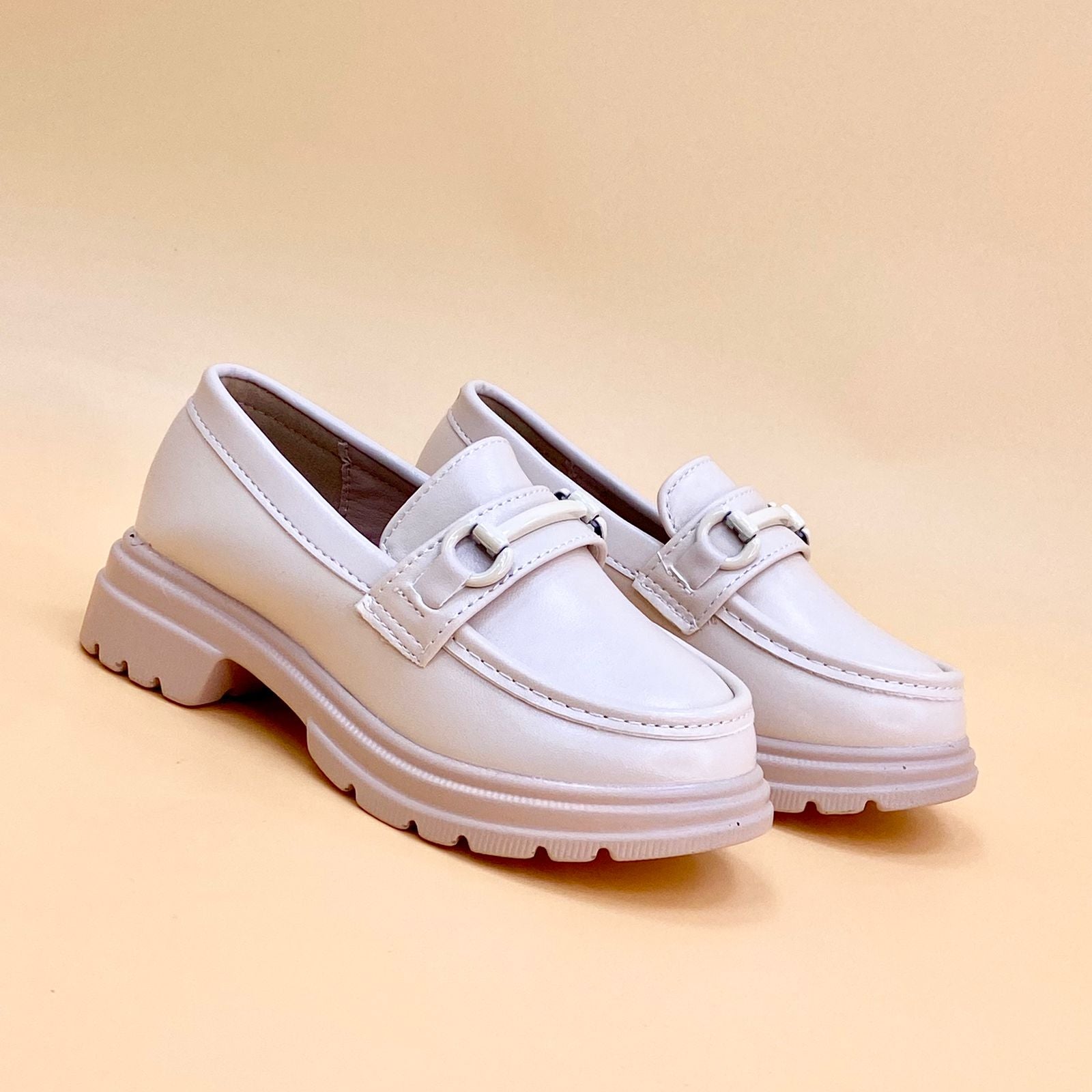 NEW , KIDS SHOES SIZE FROM 25 TO 36 K100
