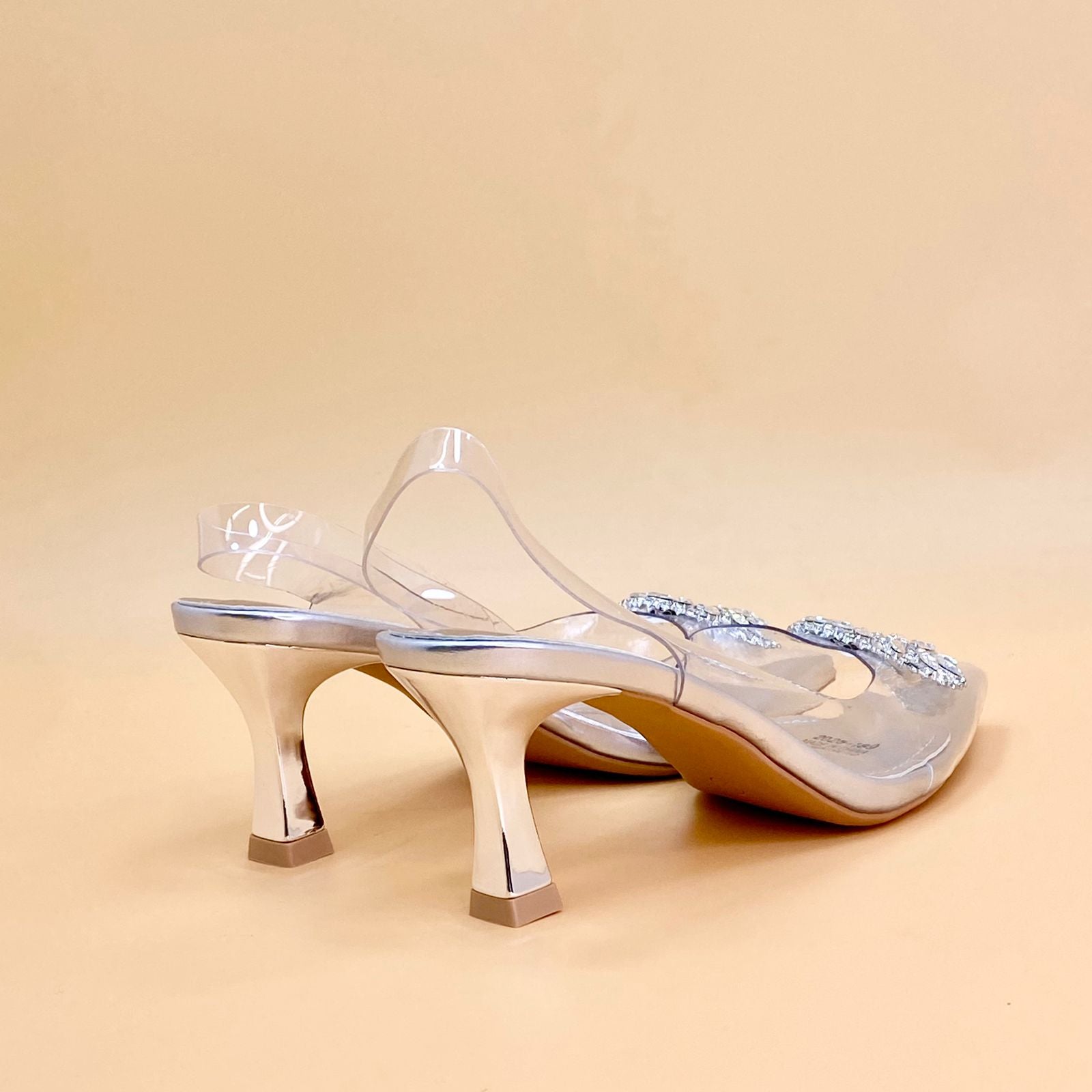 NEW , WOMEN SHOES HEELS W668