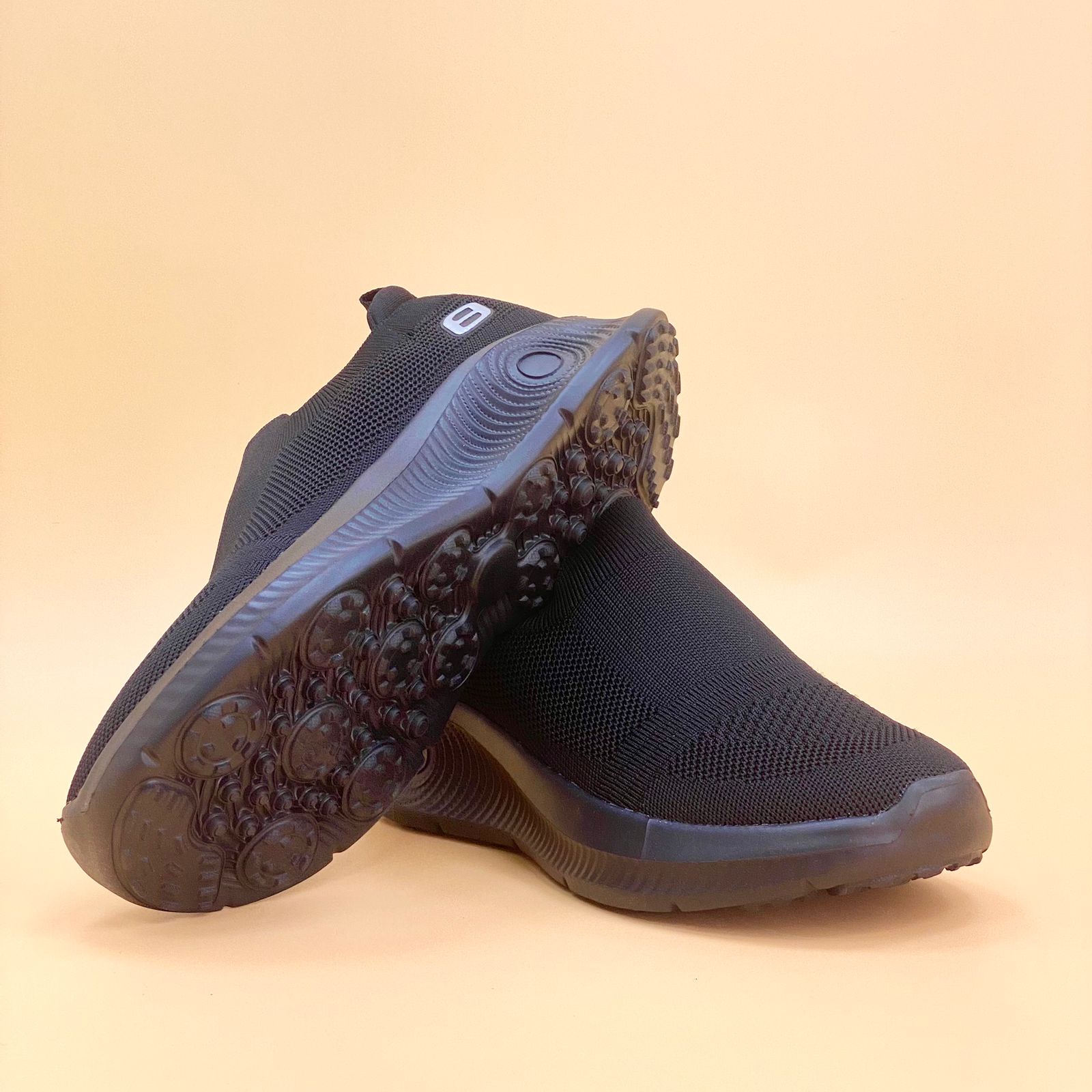 NEW , WOMEN FLAT SHOES W841