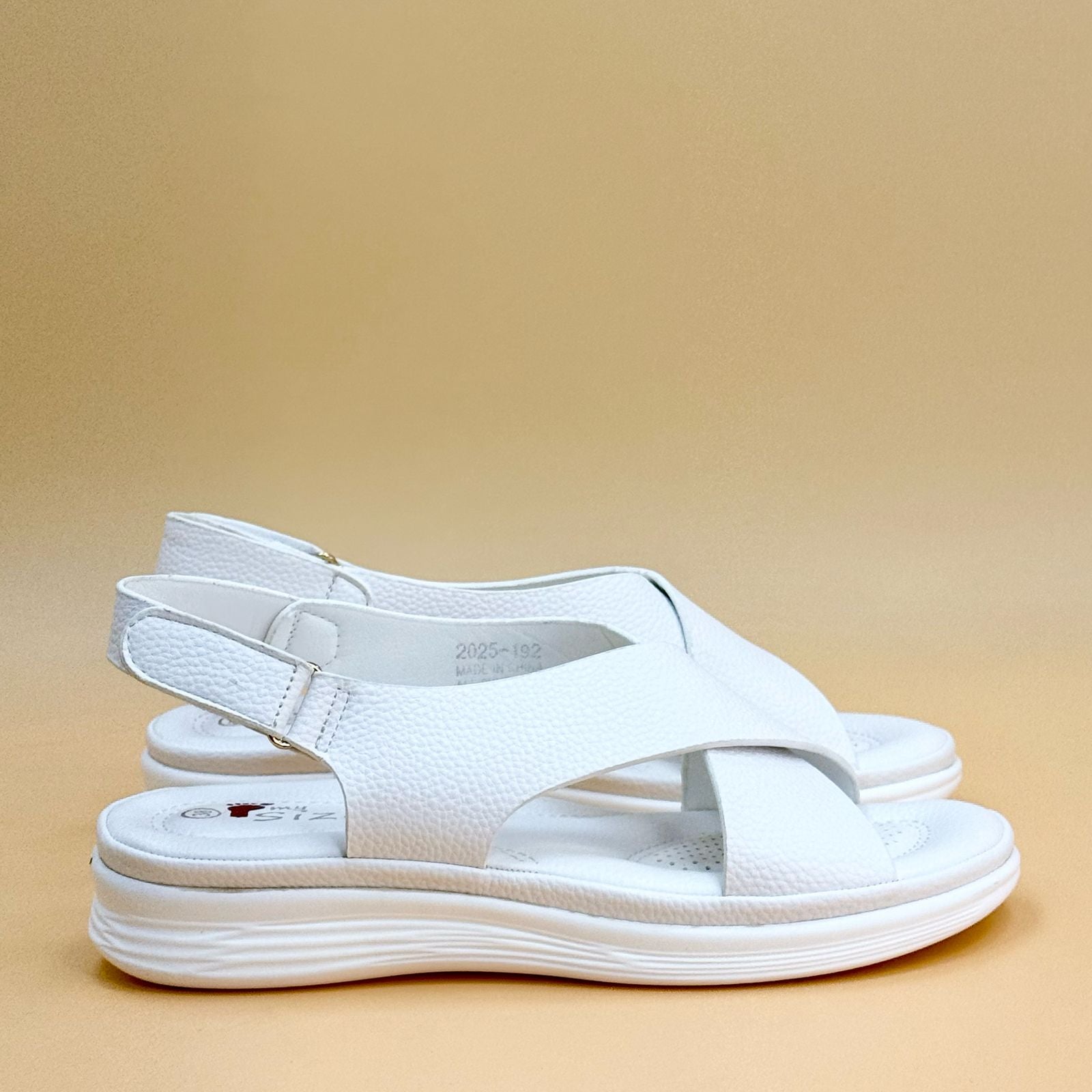 NEW , WOMEN SHOES HEELS W733