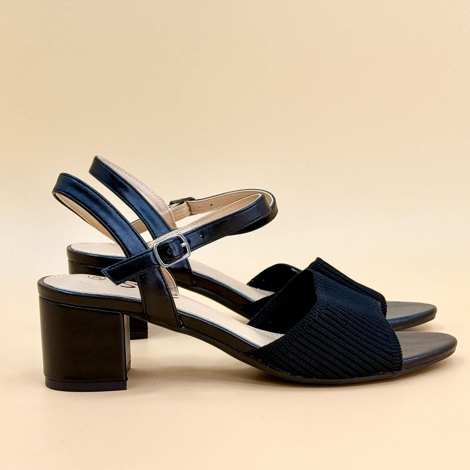 NEW , WOMEN SHOES HEELS W690