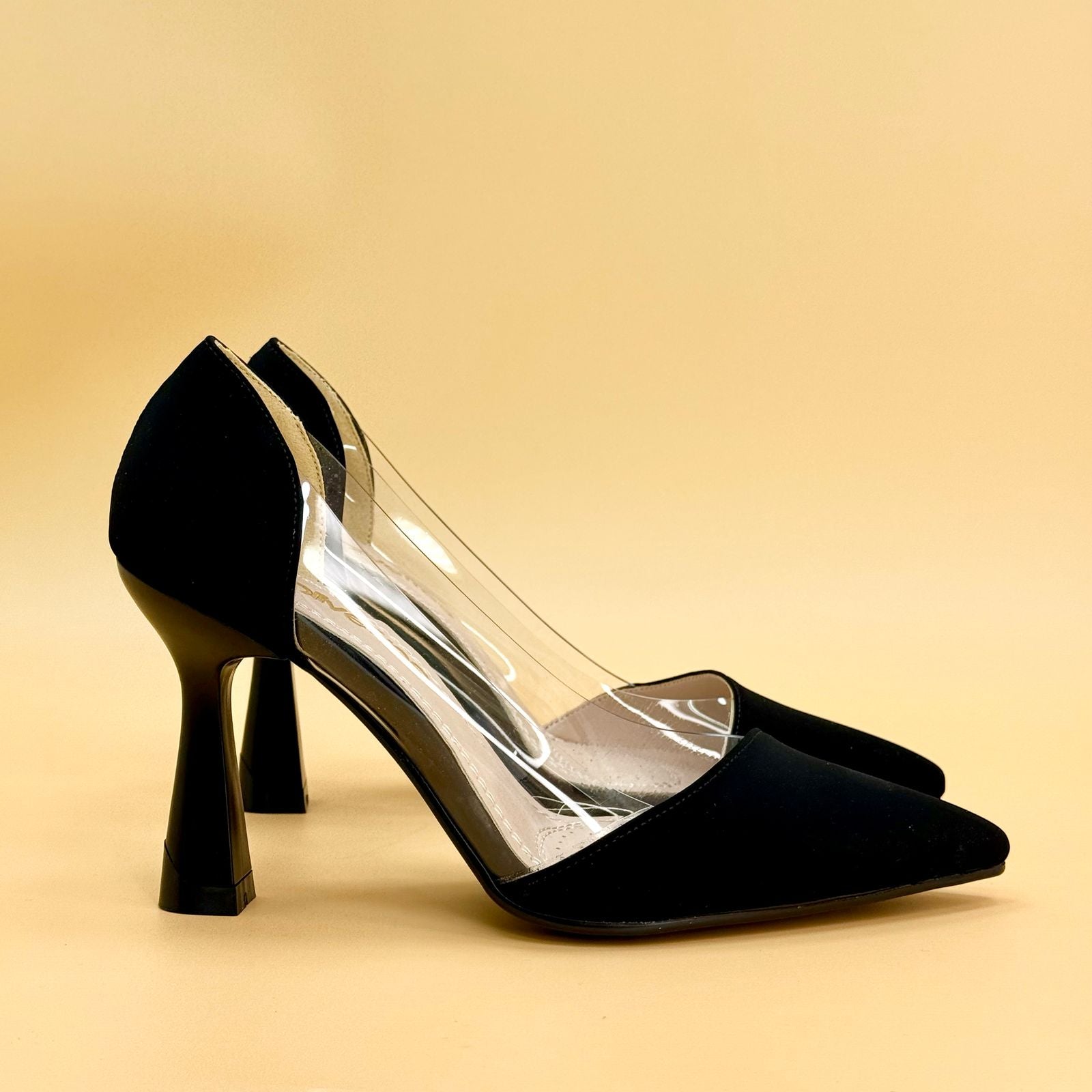 NEW , WOMEN SHOES HEELS W447