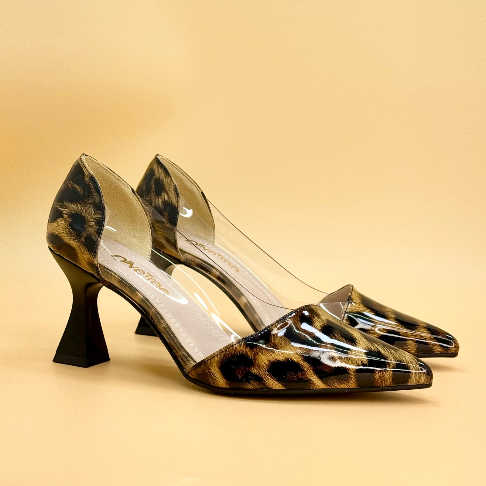 NEW , WOMEN SHOES HEELS W368