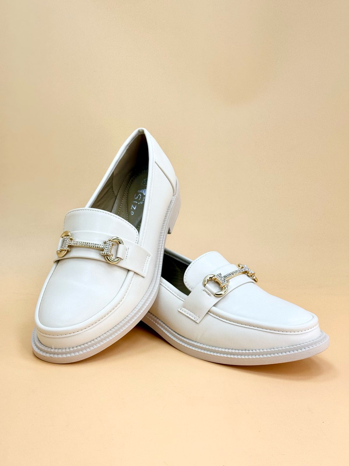 NEW , WOMEN FLAT SHOES W499