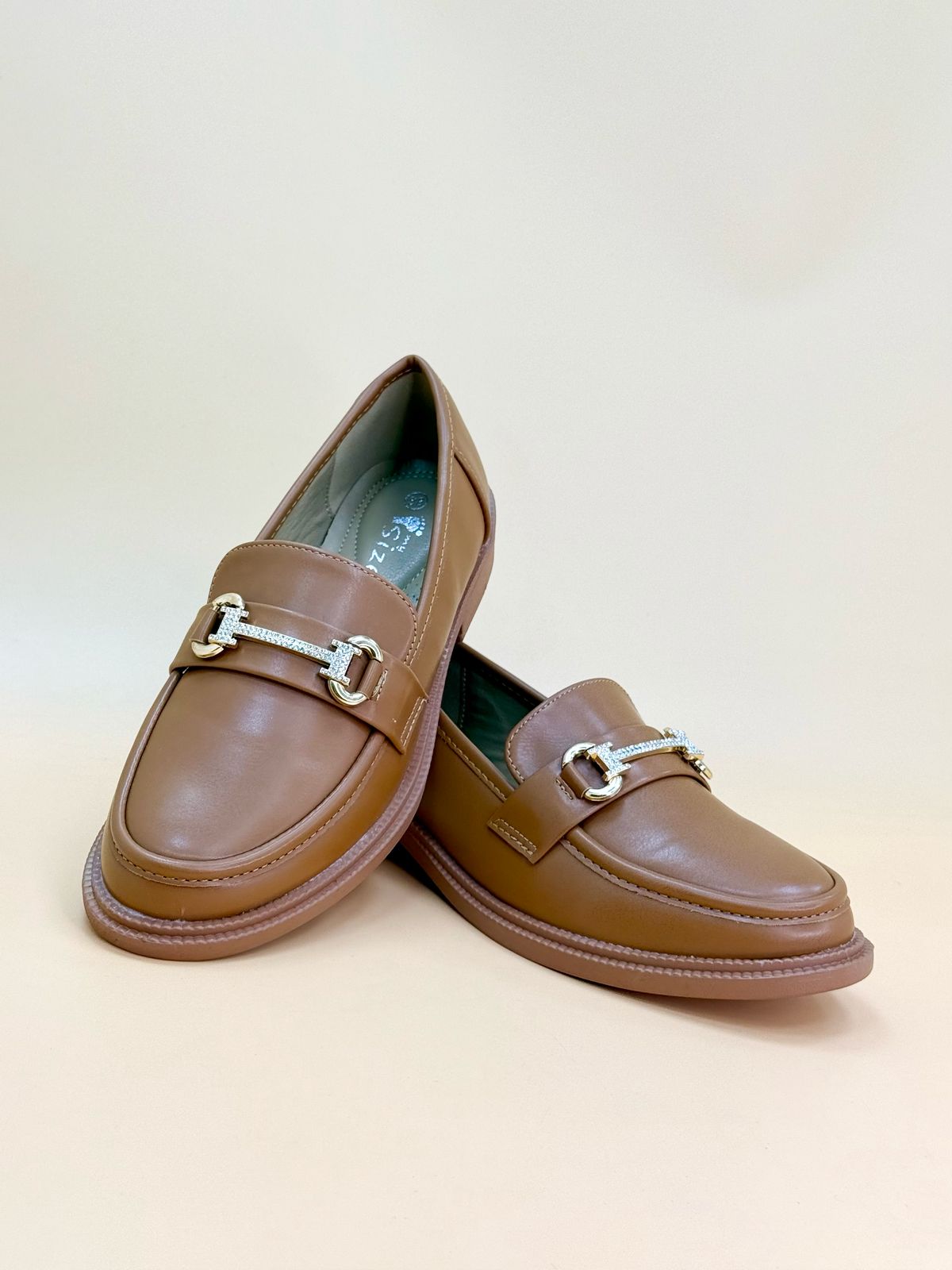 NEW , WOMEN FLAT SHOES W499