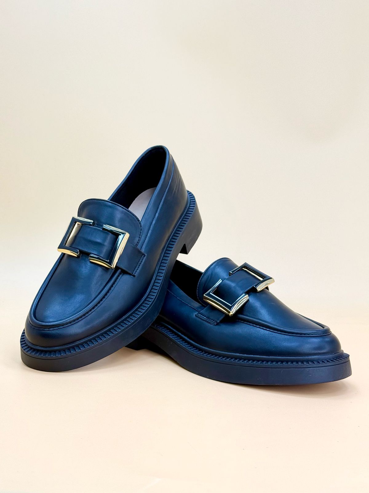 NEW , WOMEN FLAT SHOES W498