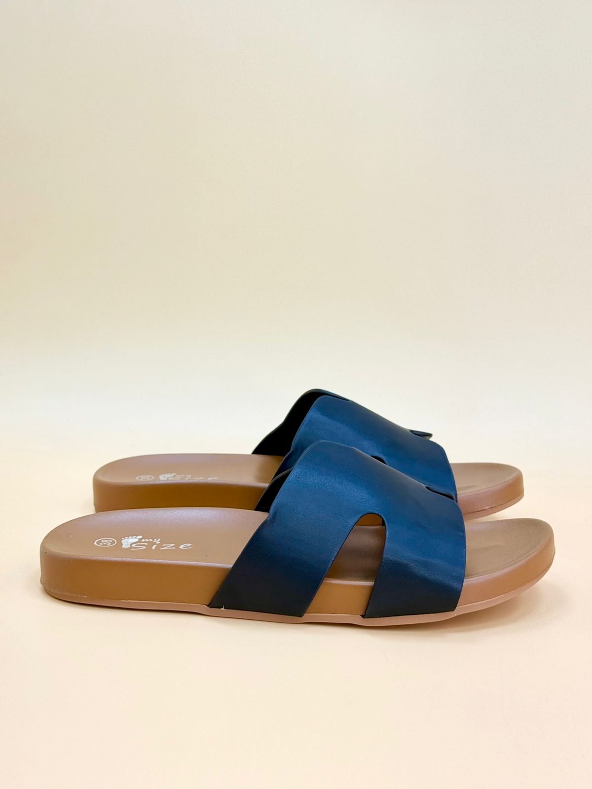 NEW , WOMEN SLIPPERS S2