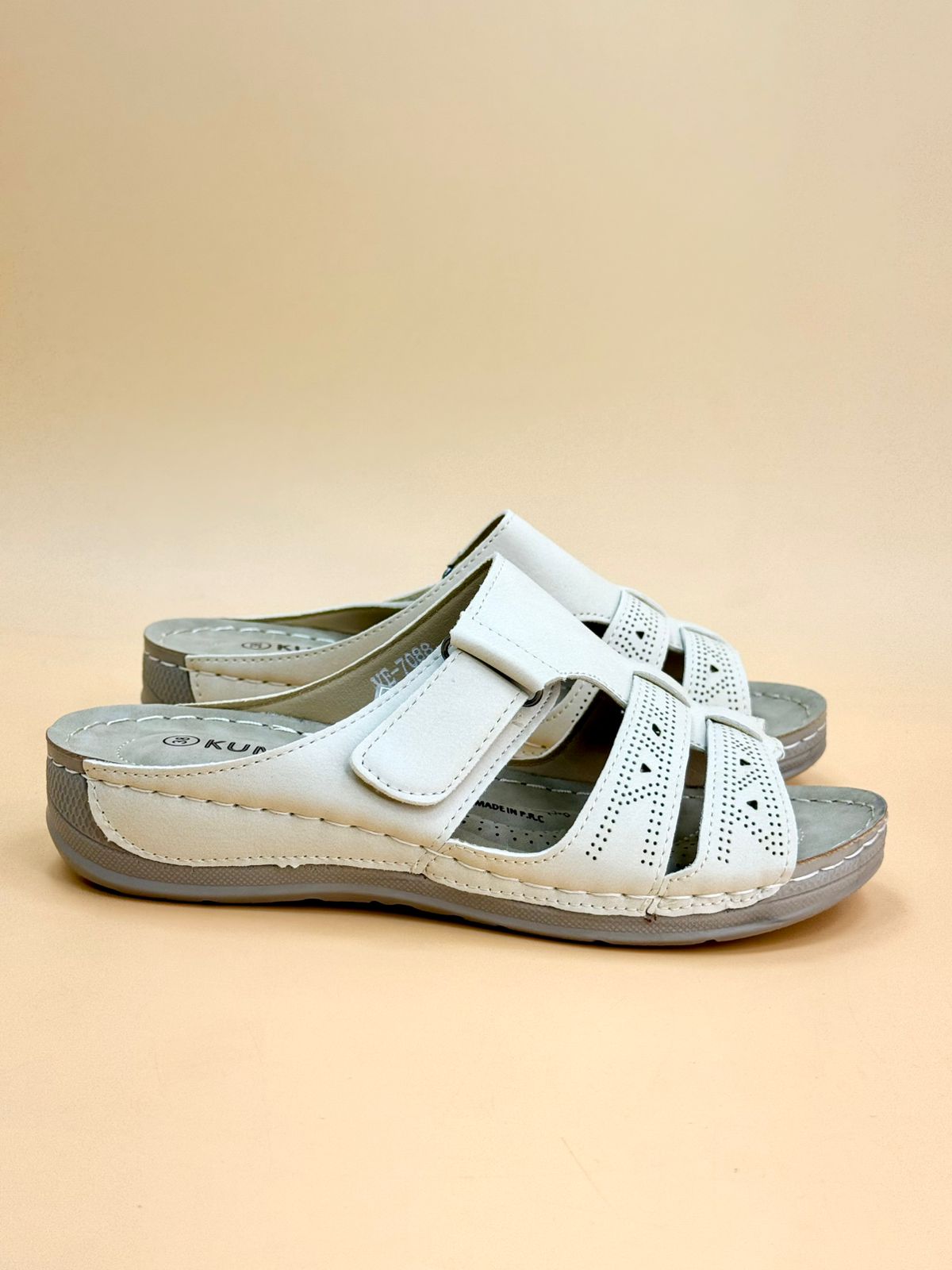 W824 WOMEN SALE