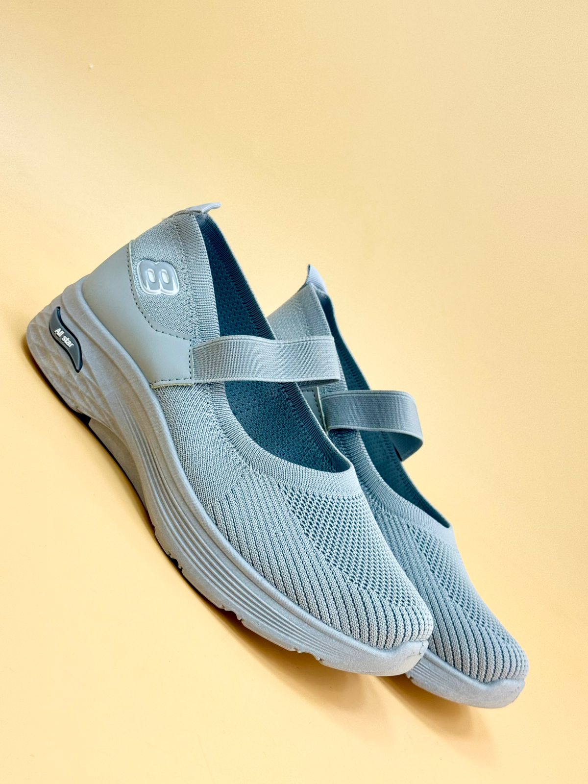 W802 WOMEN SALE