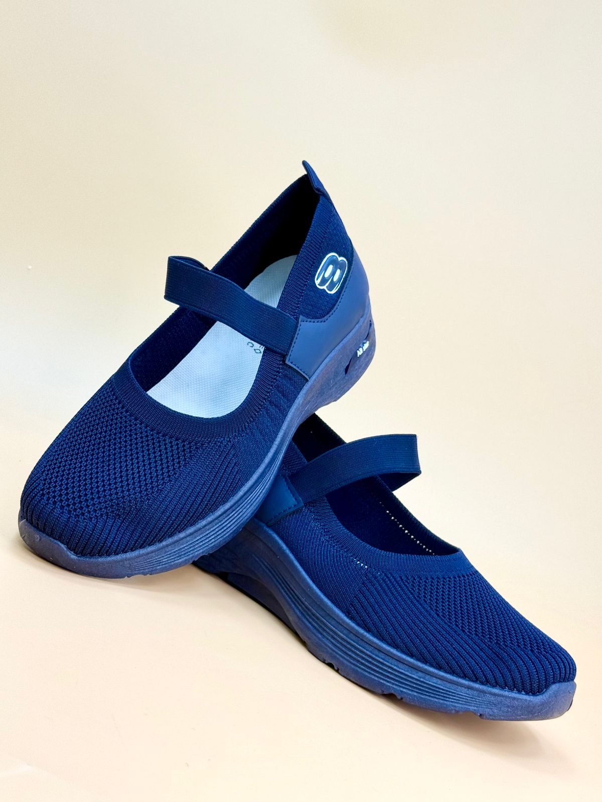 W802 WOMEN SALE
