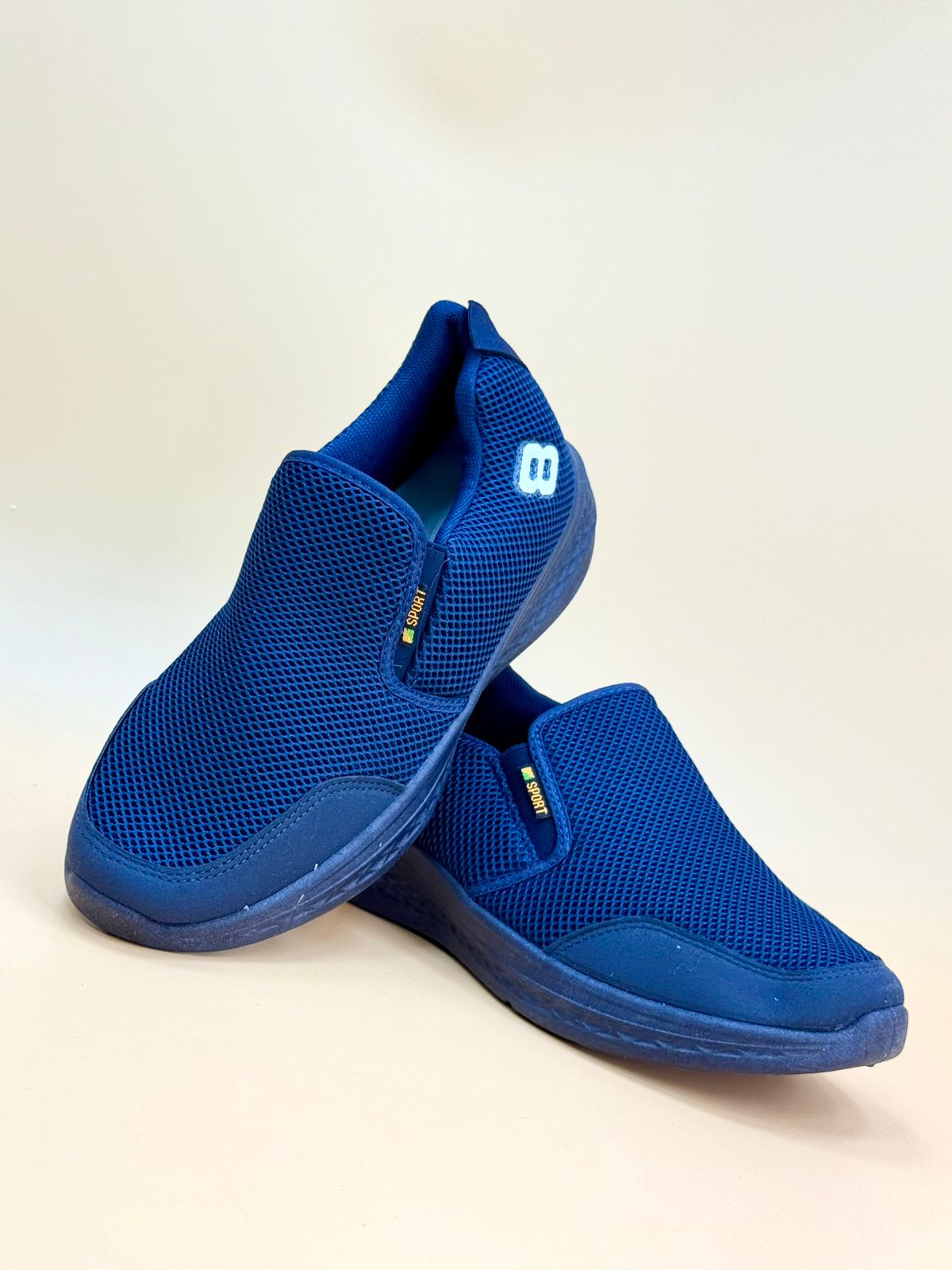 MEN SALE SIZE FROM 40 TO 45 M5