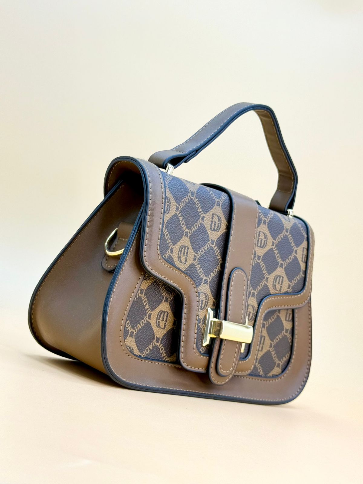 NEW 2025 , WOMEN HANDBAGS B186
