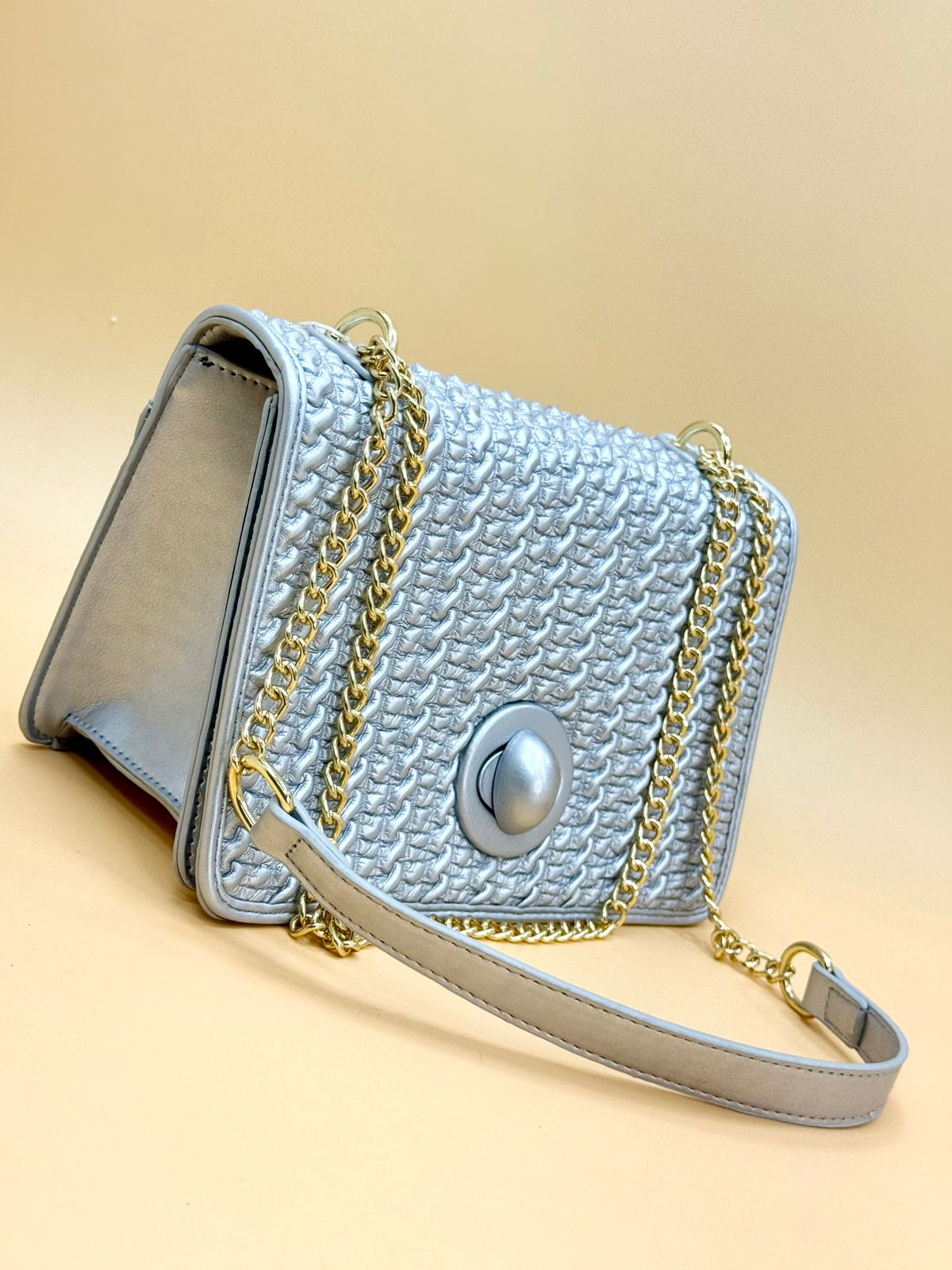 NEW 2025 , WOMEN HANDBAGS B181