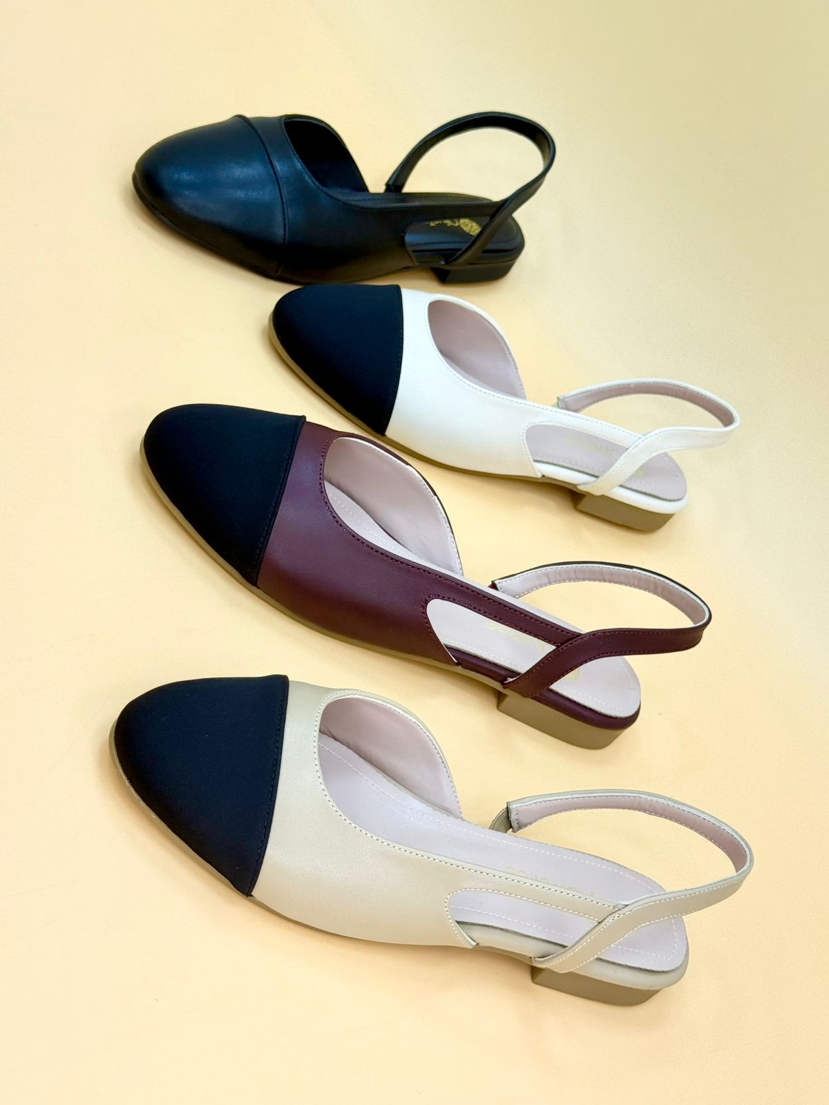 NEW , WOMEN FLAT SHOES W811