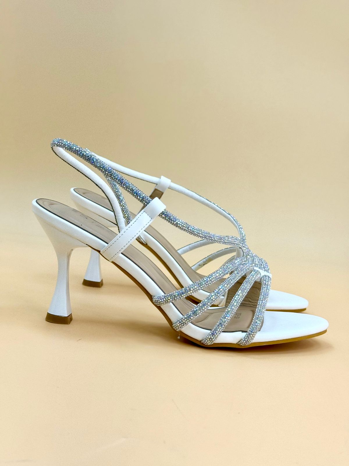 NEW , WOMEN SHOES HEELS W172